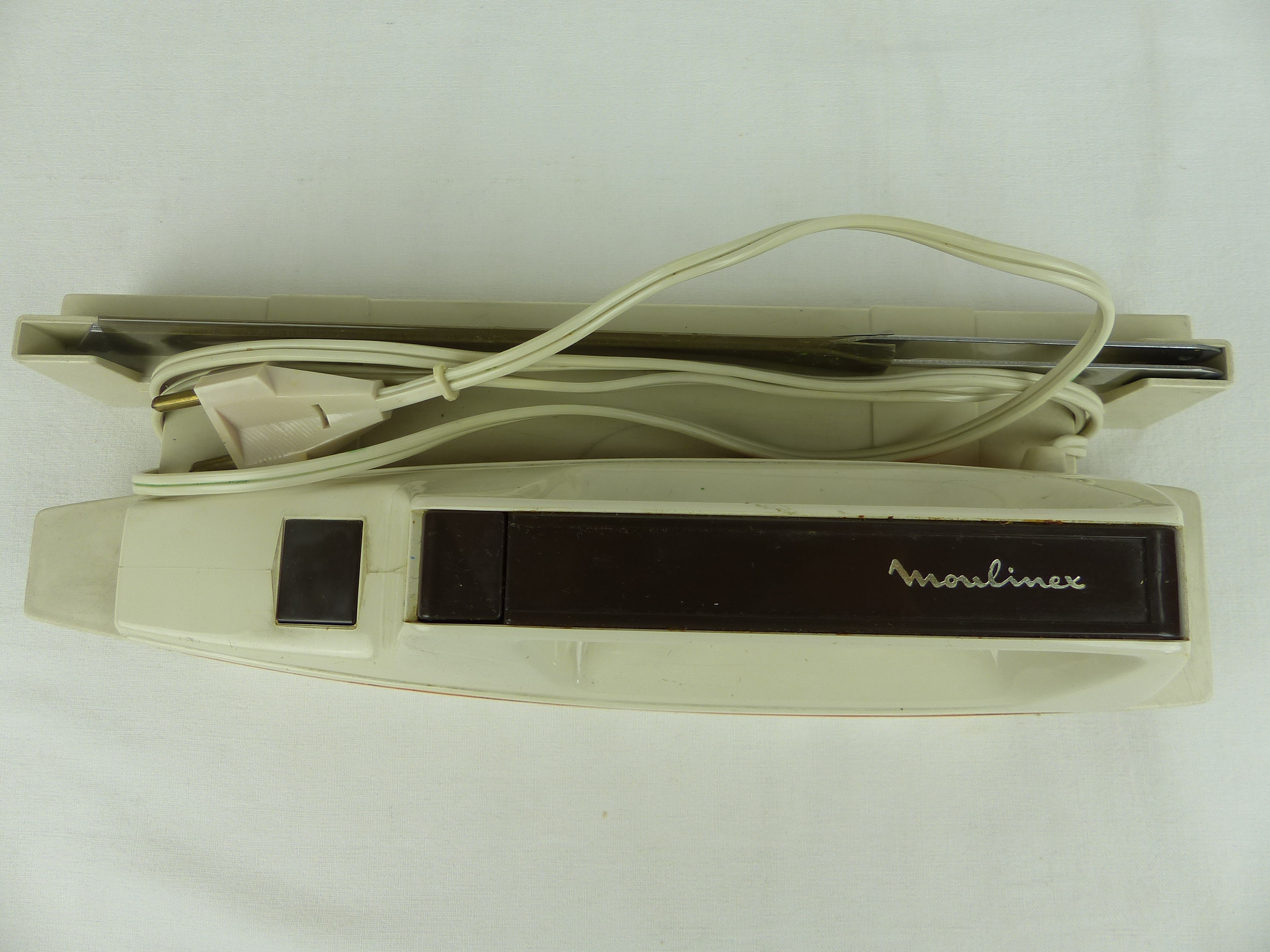 Couteau électrique Moulinex type 246, vintage années 70 - Bon état - Photo 7