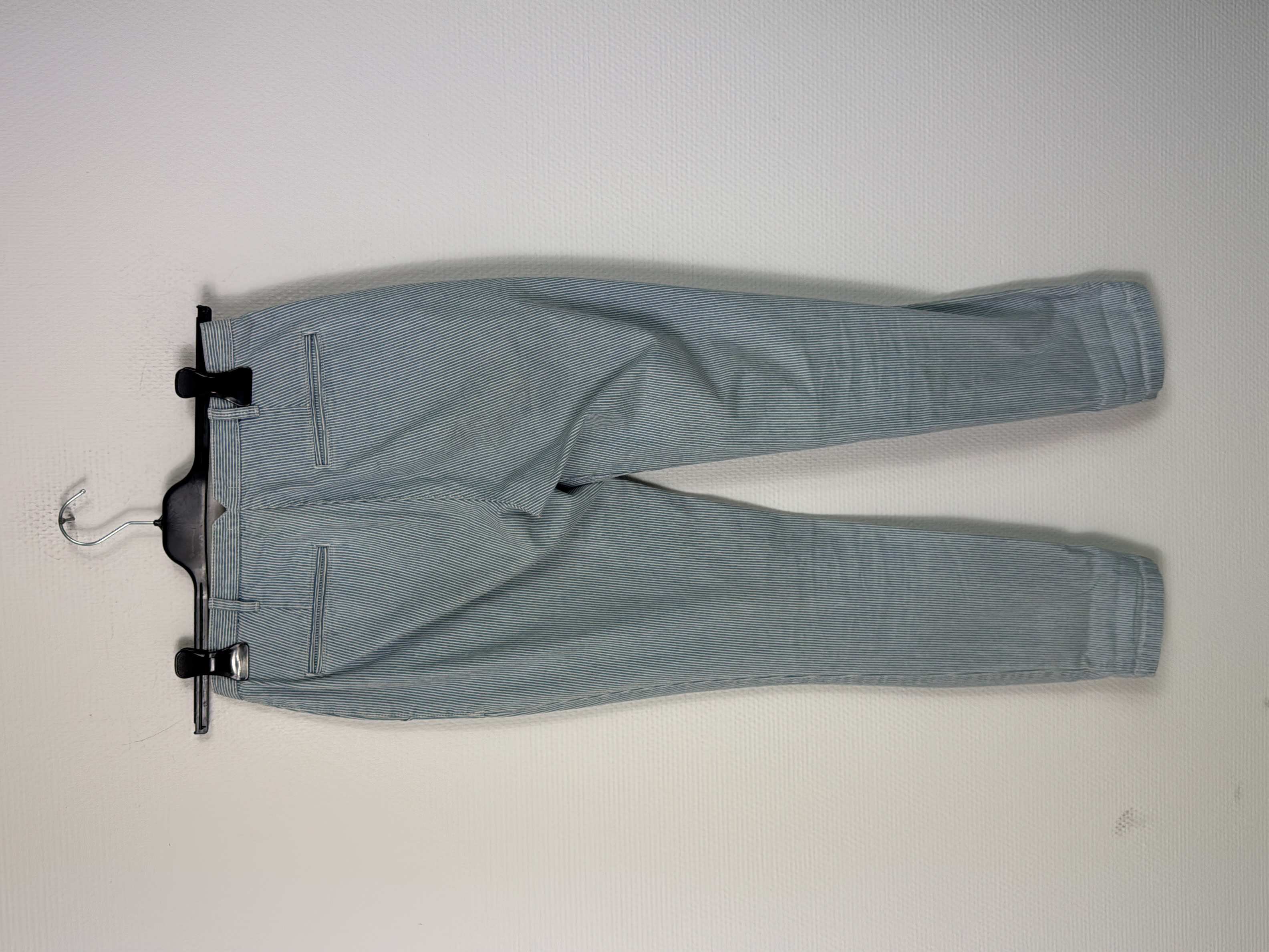 Voir photo 4 de Pantalon rayé bleu blanc Cyrillus XS 34 💛 Pantalon rayé bleu blanc Cyrillus XS 34 💛 Très bon état - Vue 4 -
