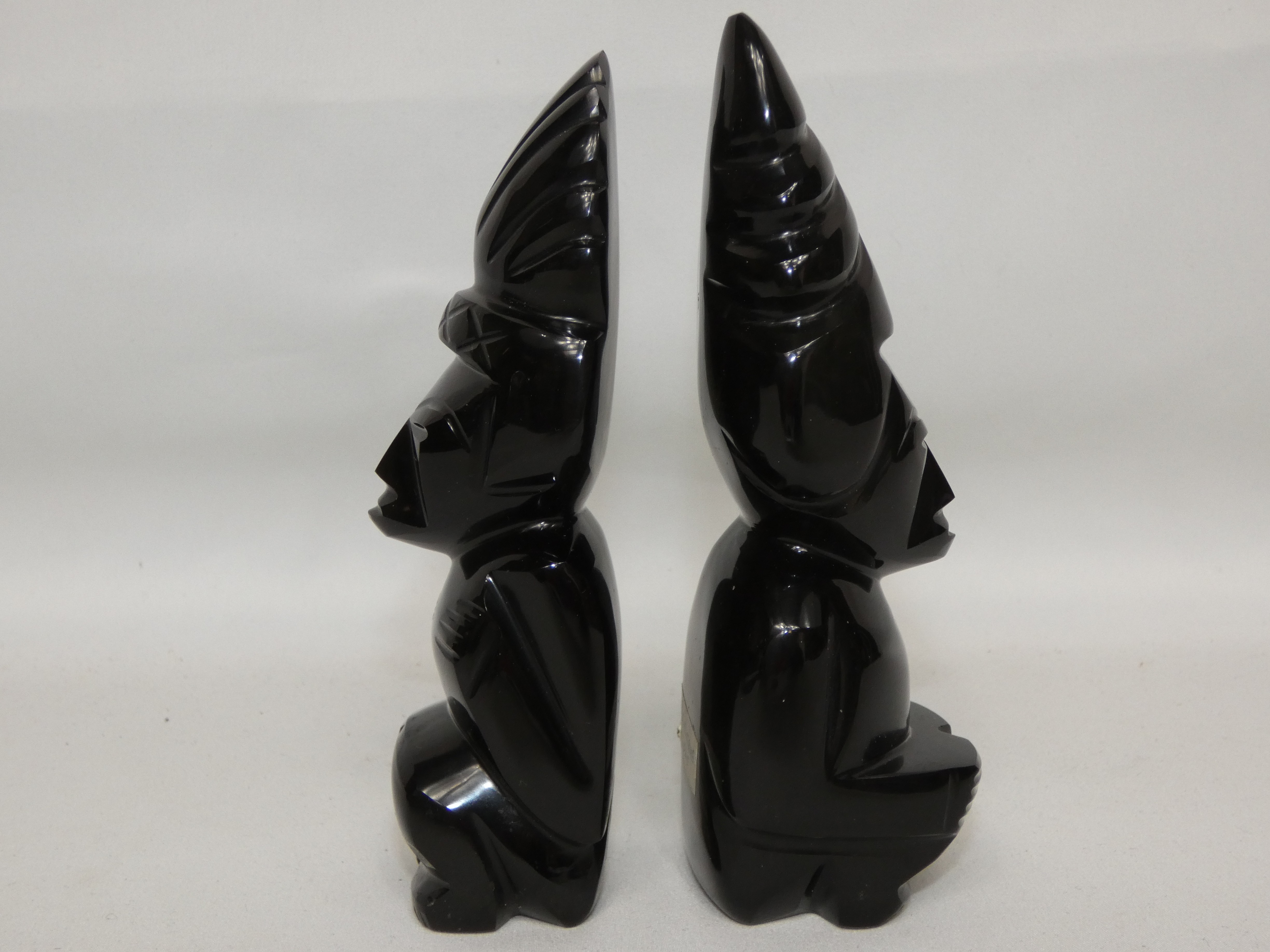 Paire de deux statuettes "Le soleil" et "La lune" en obsidienne du Mexique - Très bon état - Photo 4
