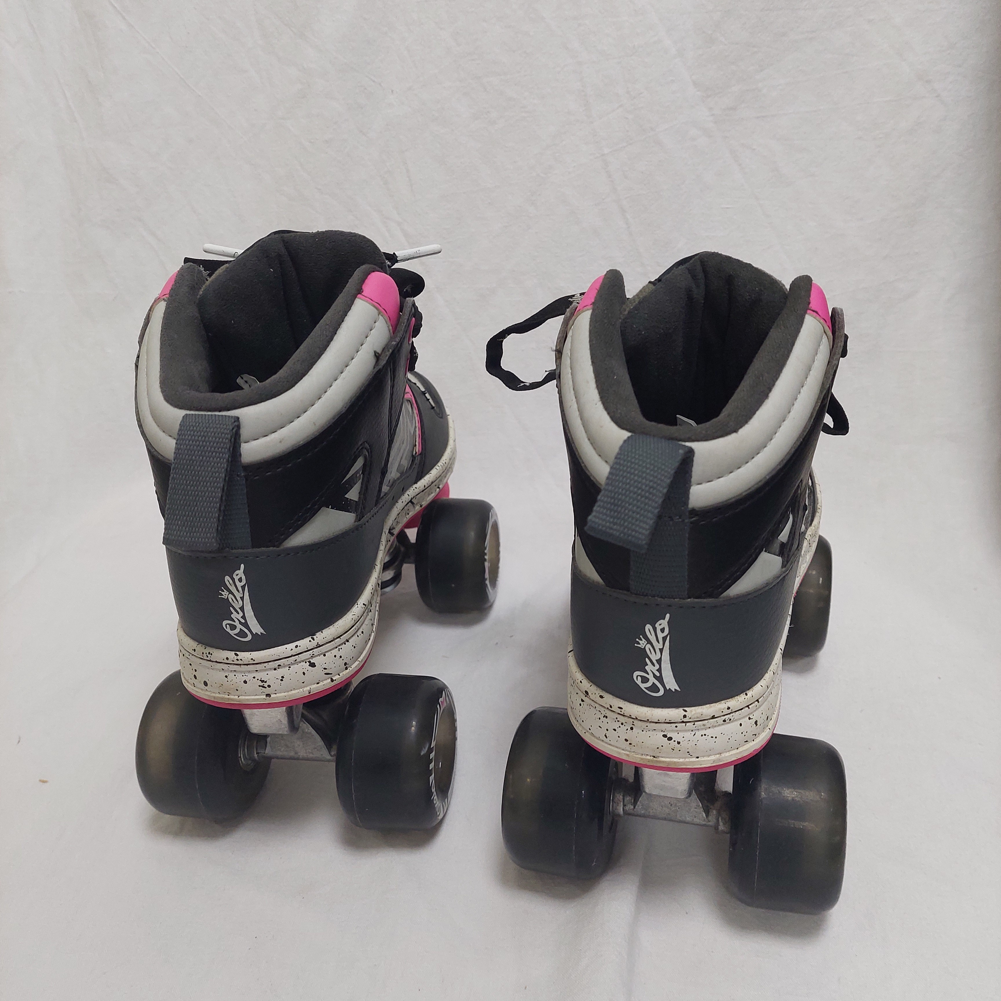 Patins à roulettes - 4 roues- rollers - Oxelo - taille 36 - rose - noir - étoile Très bon état - Vue 3 - 