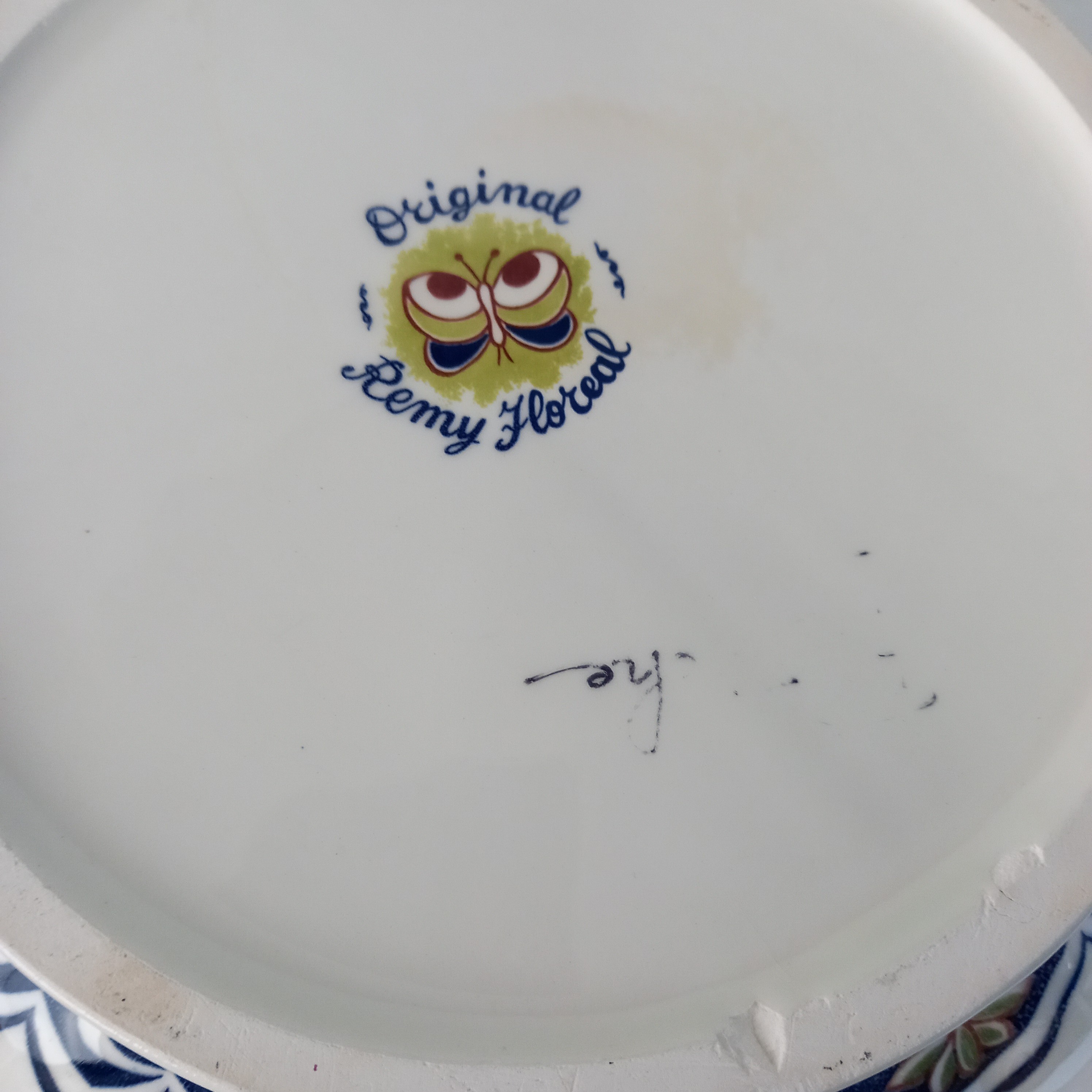 Voir photo 8 de Grande potiche en céramique, avec couvercle, signée Remy Floréal Grande potiche en céramique, avec couvercle, signée Remy Floréal Très bon état - Vue 8 -