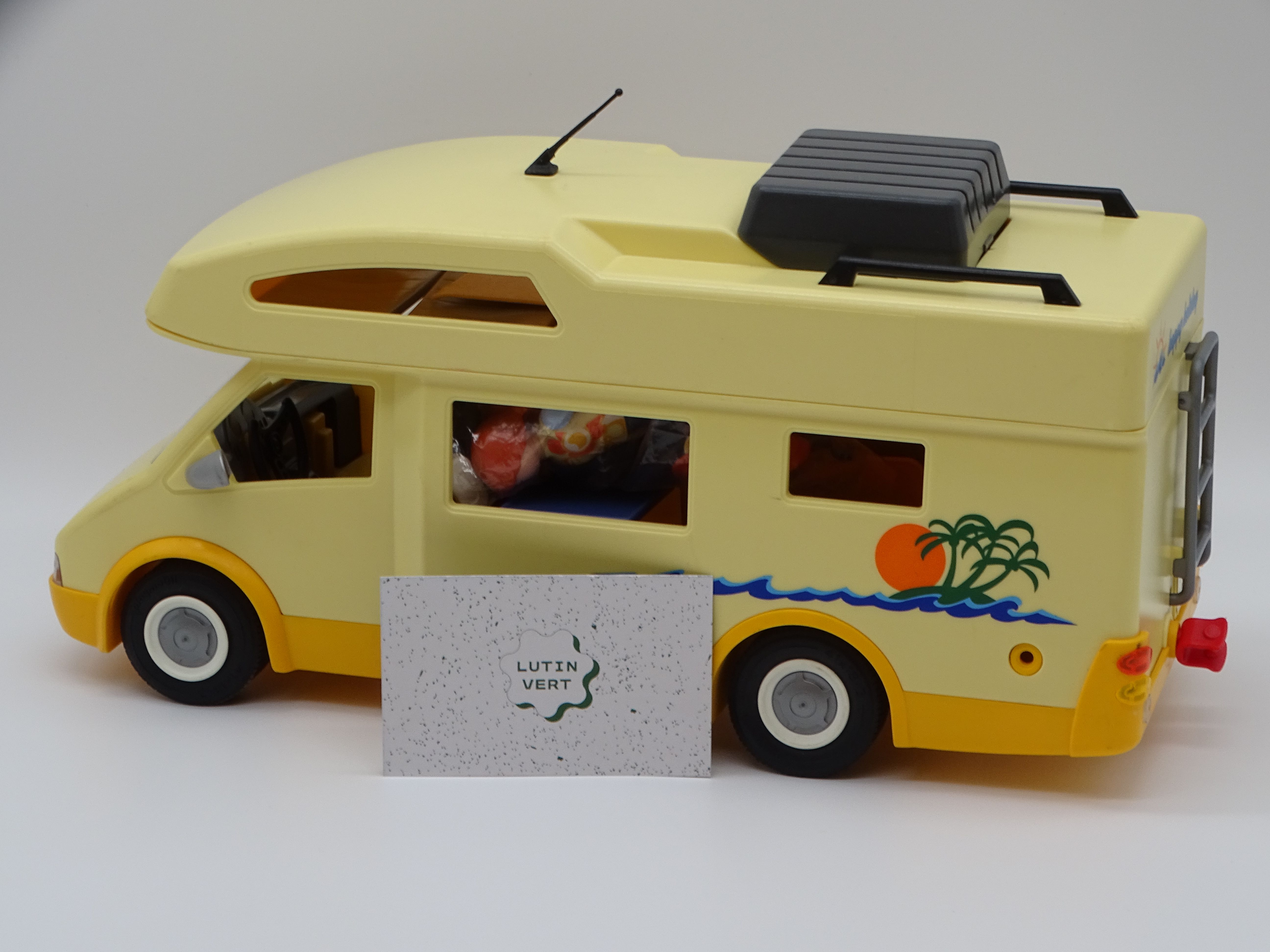 Playmobil 3647 « Famille et Camping car » d'occasion PLAYMOBIL - Dès 4 ans | Ref 13075 Très bon état - Vue 2 - 