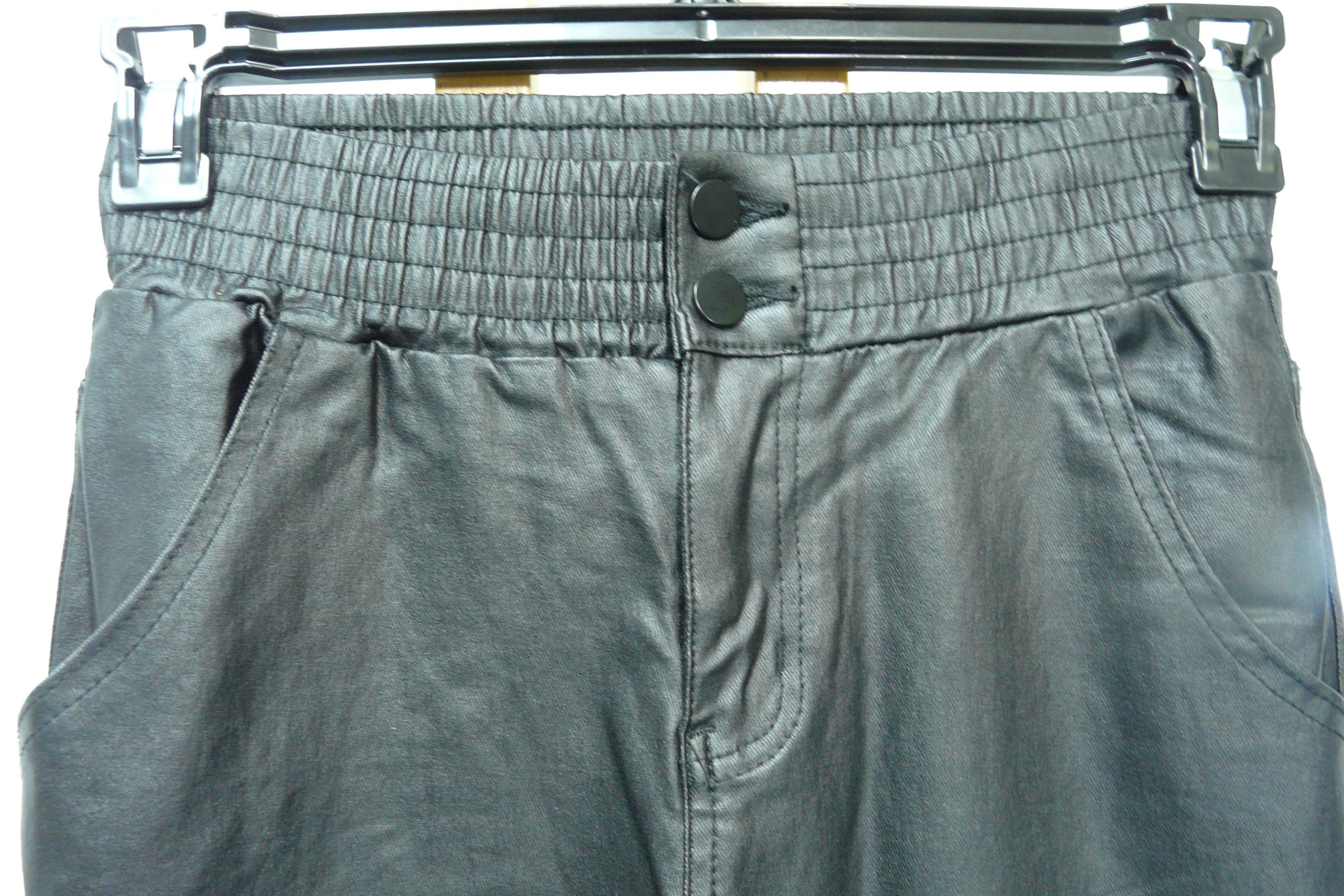 Voir photo 4 de BF256 - Pantalon effet ciré - Daysie - Taille 36 BF256 - Pantalon effet ciré - Daysie - Taille 36 Très bon état - Vue 4 -