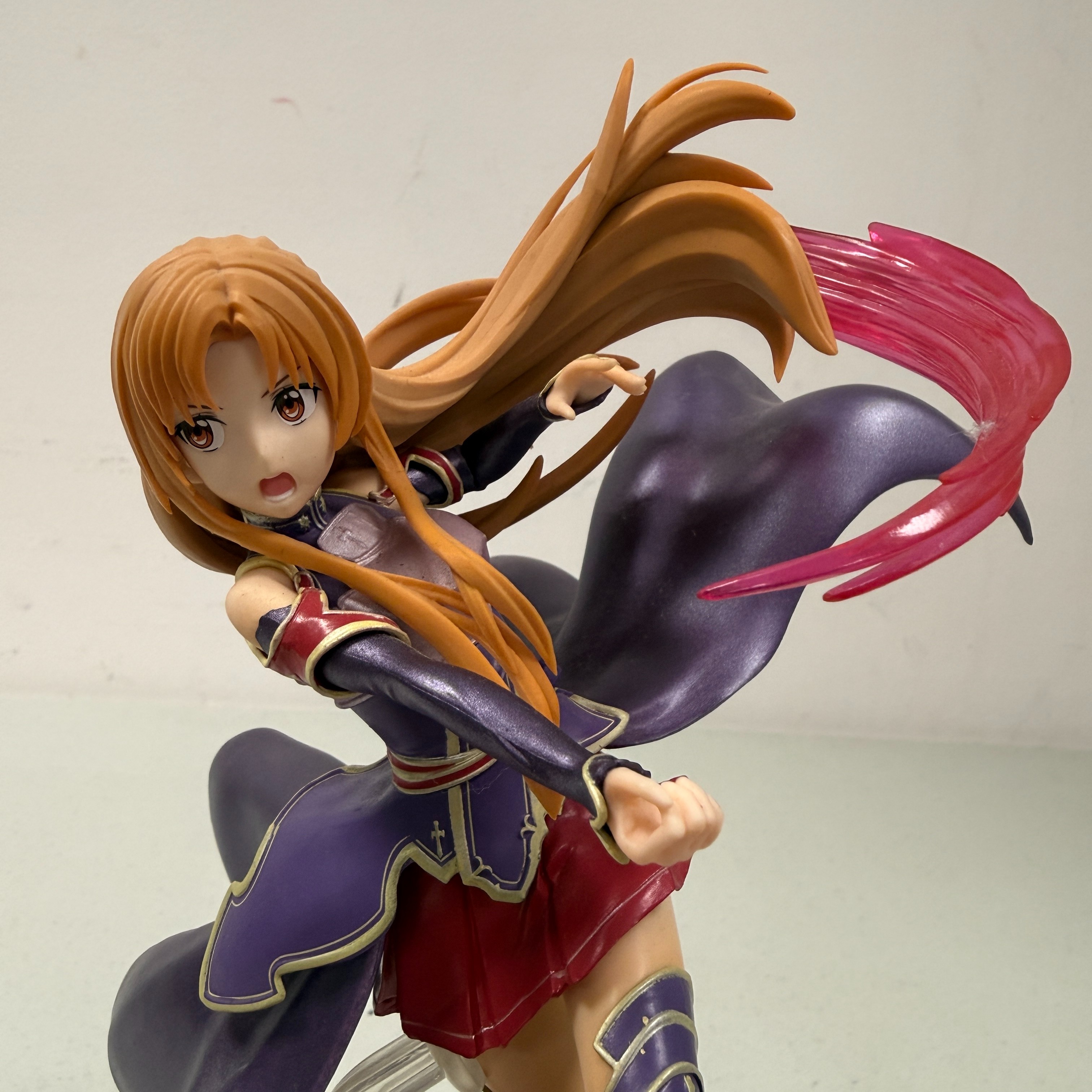 Voir photo 7 de Figurine Asuna Yuuki de light novels Sword Art Online de Reki Kawahara, 28 cm de haut Figurine Asuna Yuuki de light novels Sword Art Online de Reki Kawahara, 28 cm de haut Très bon état - Vue 7 -