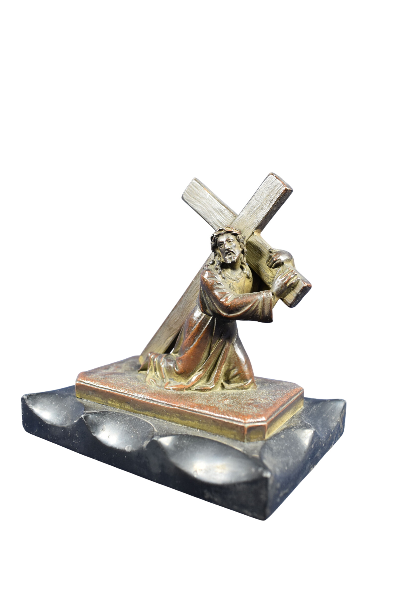 Statuette du Christ portant sa croix ( bronze sur marbre ), longueur 12.5, largeur 8.5 et hauteur 10 cm. - Photo 0