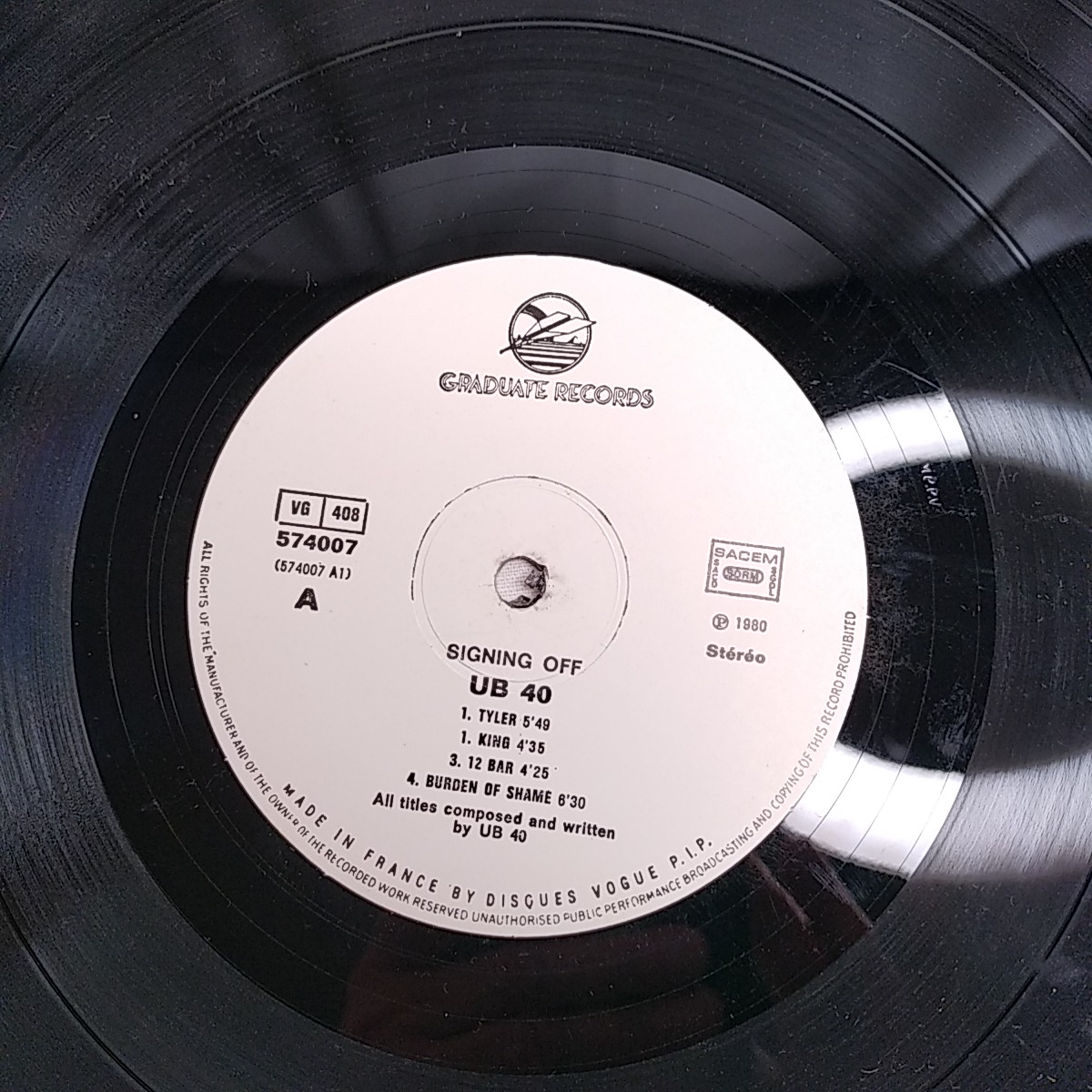 Voir photo 3 de UB40 - Signing off + bonus - année 1980- 33T double albums UB40 - Signing off + bonus - année 1980- 33T double albums Bon état - Vue 3 -