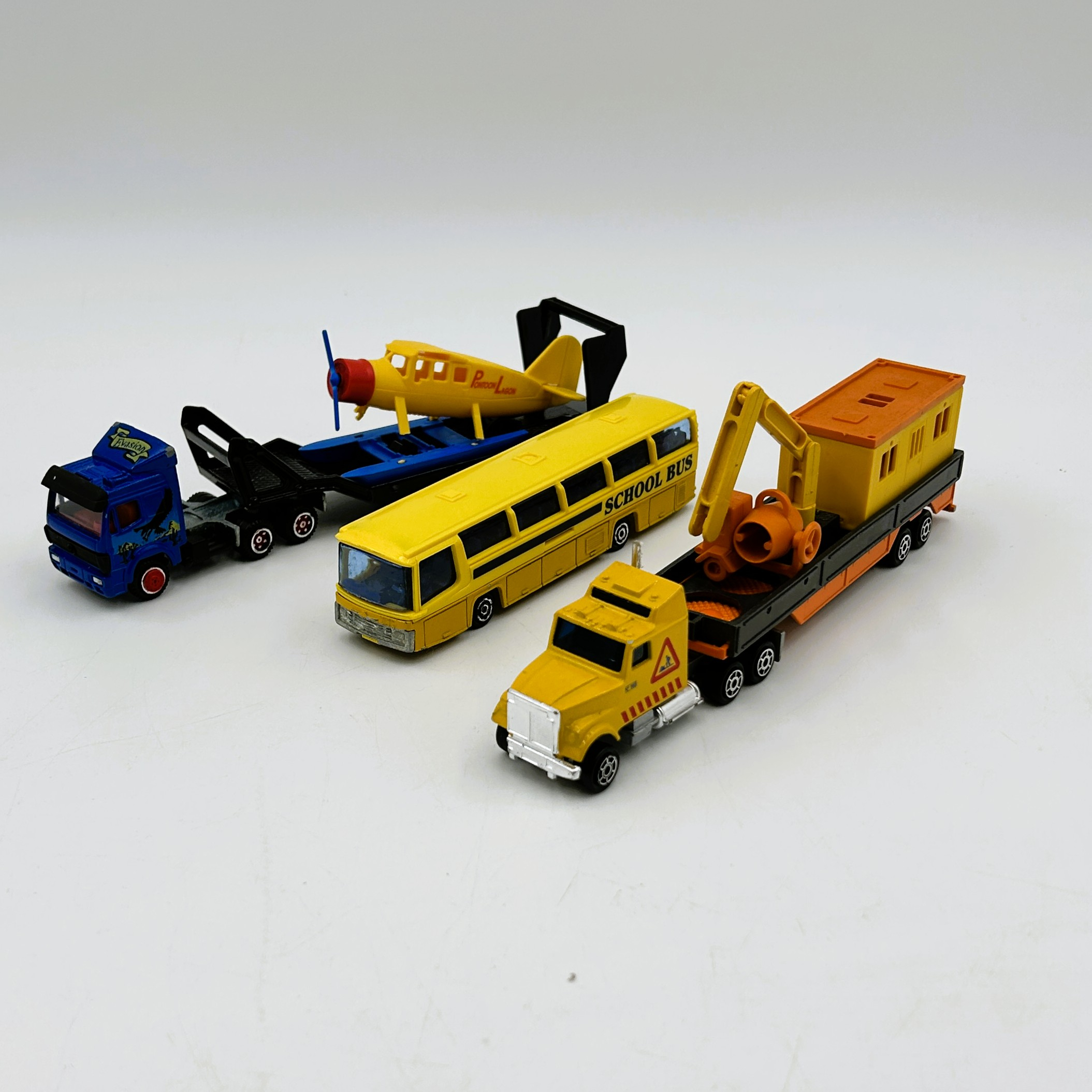 Lot de 9 véhicules Majorette Bon état - Vue 6 - 