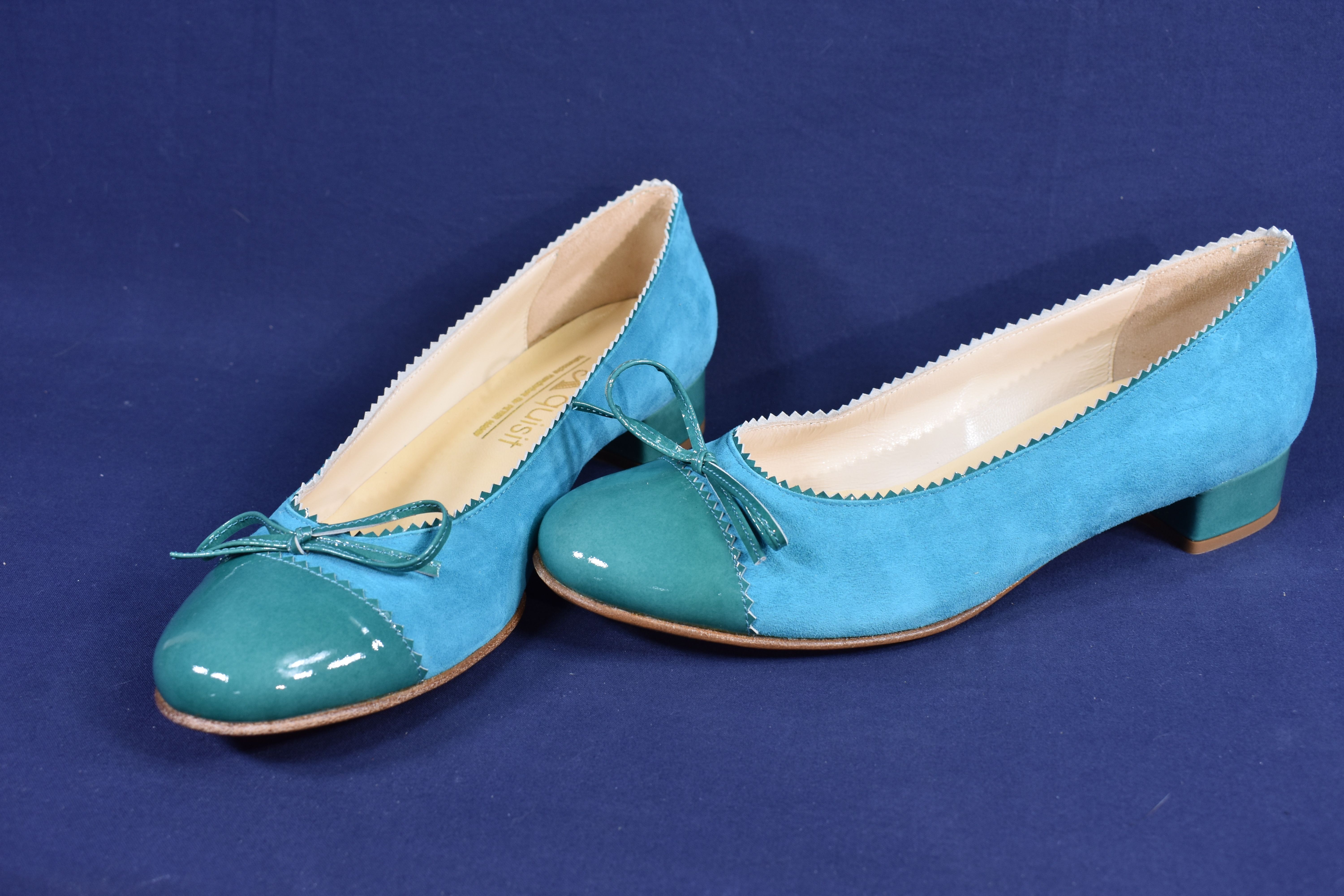 Ballerines EXQUISIT taille 38, en cuir, couleur vert-jade. - Photo 6