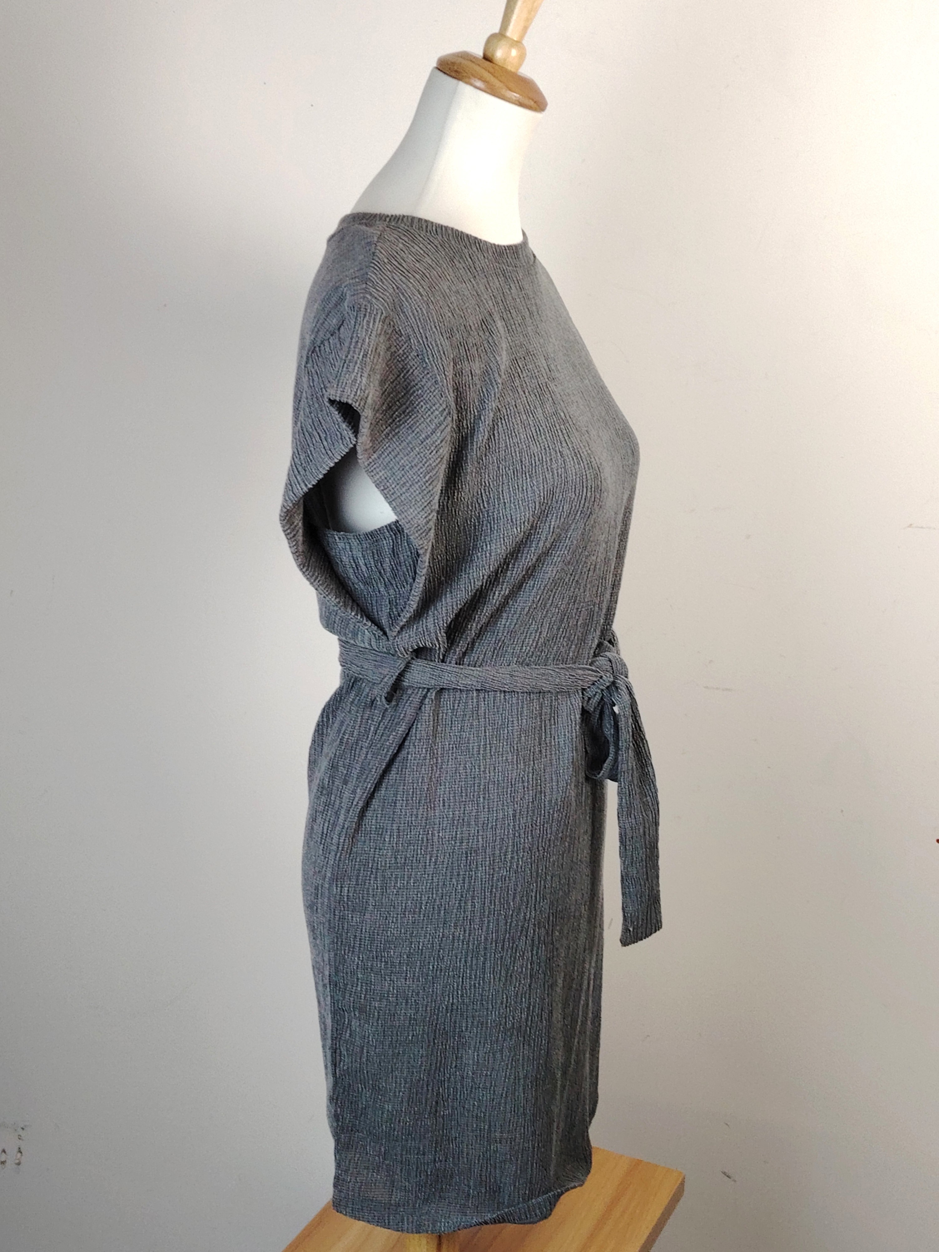 Le Temps de Cerises robe blouson sans manches encolure rond - Taille XS - Photo 1
