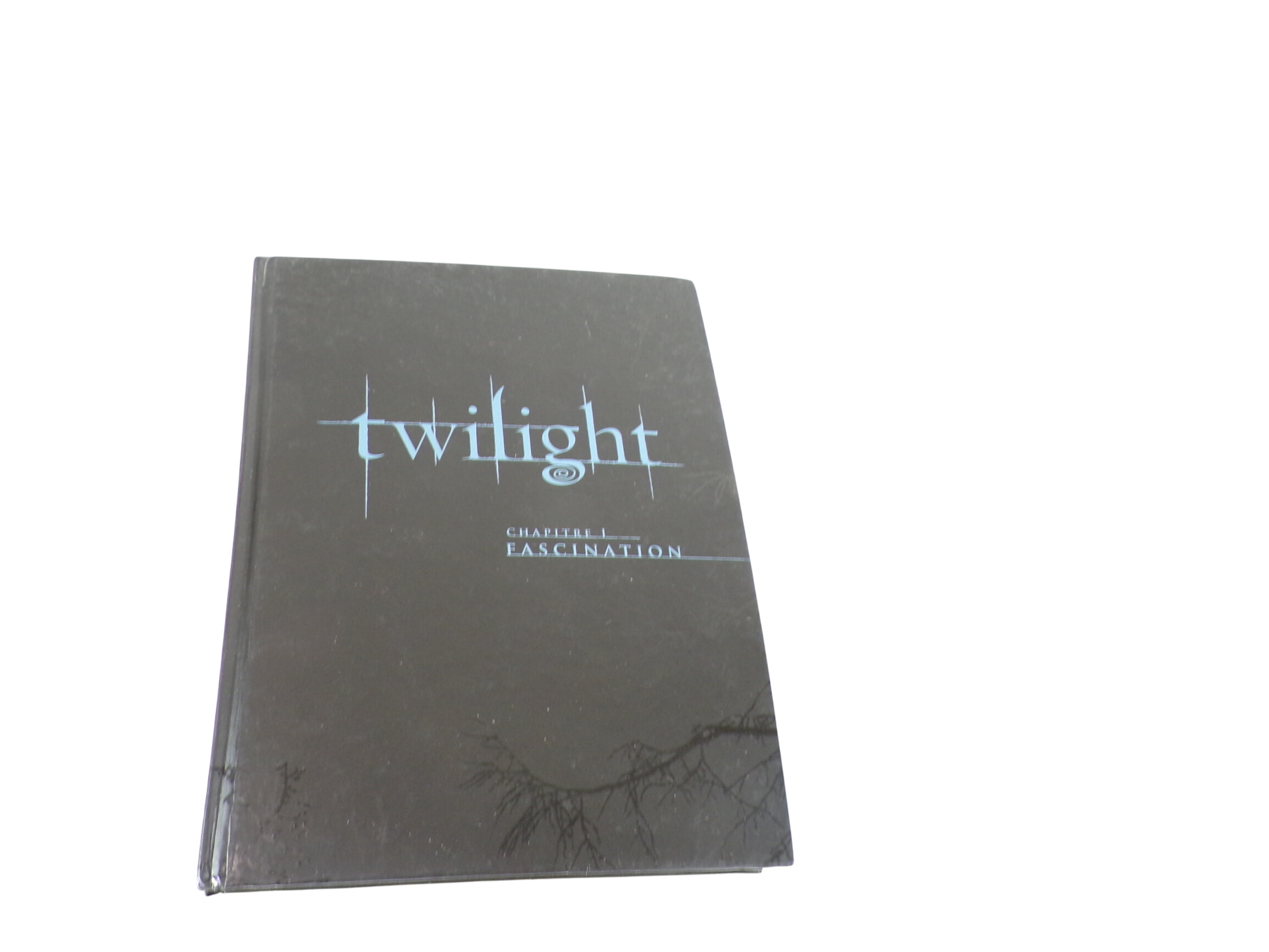 Acheter DVD collector "Steelbook" saga Twilight, Fascination. Très bon état - 10,00 € DVD collector "Steelbook" saga Twilight, Fascination. Très bon état - reconditionné disponible sur Label Emmaüs