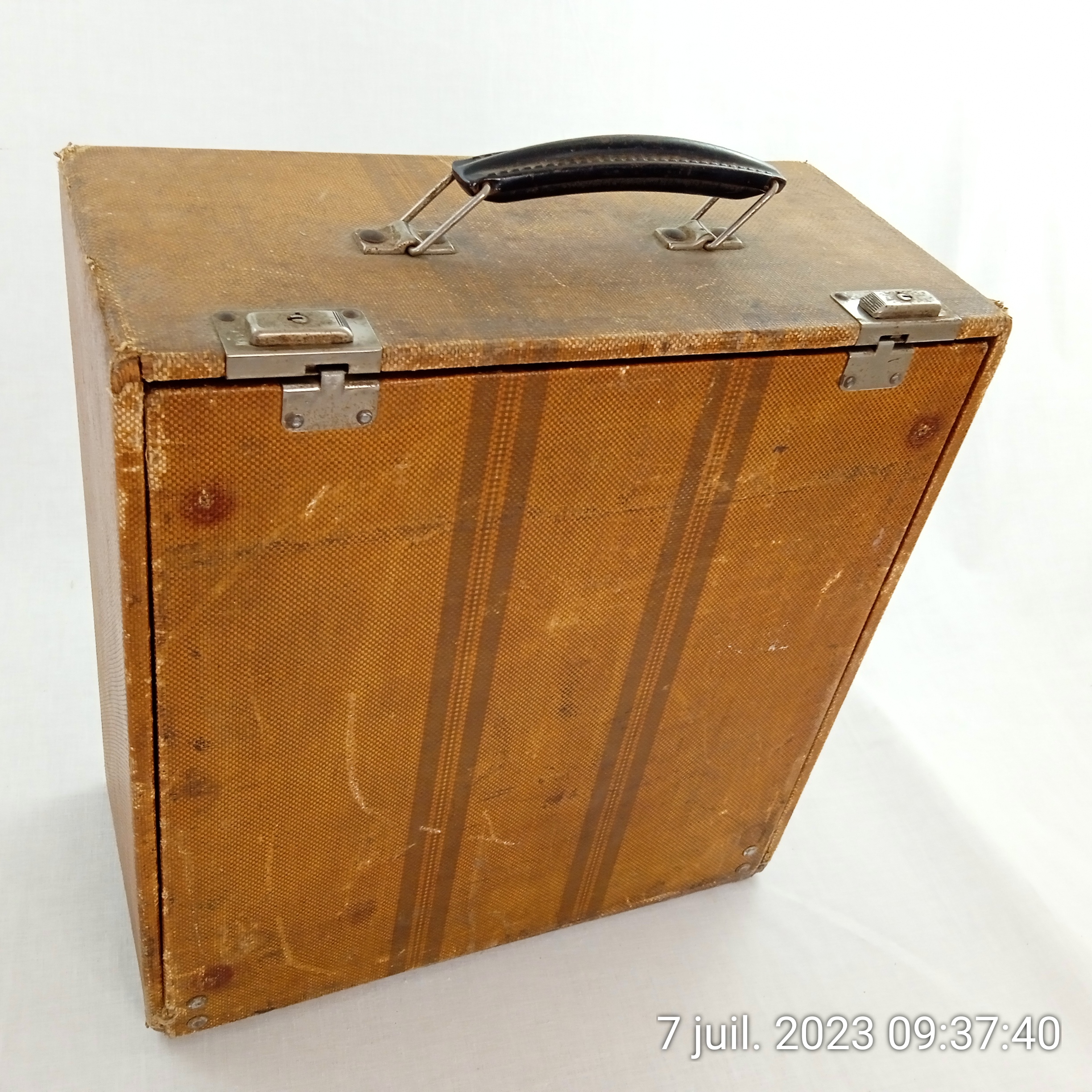 Machine à écrire Hermes 2000 produite en 1952 avec valise en bois d'origine - Photo 5