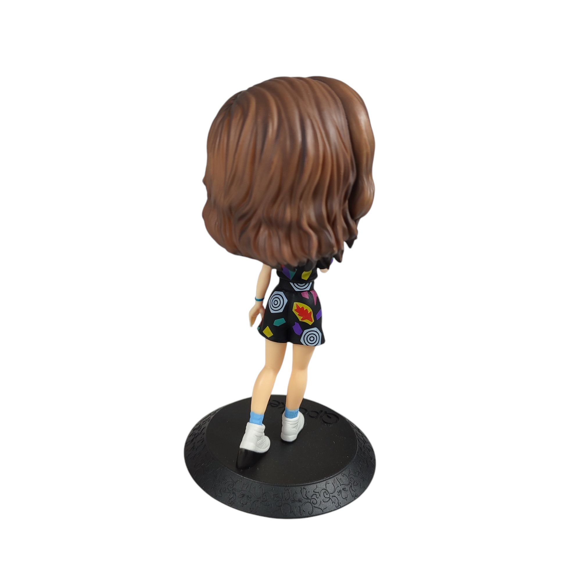 Voir photo 4 de Figurine Qposket - Stranger Things : Eleven vol.2 Figurine Qposket - Stranger Things : Eleven vol.2 Bon état - Vue 4 -