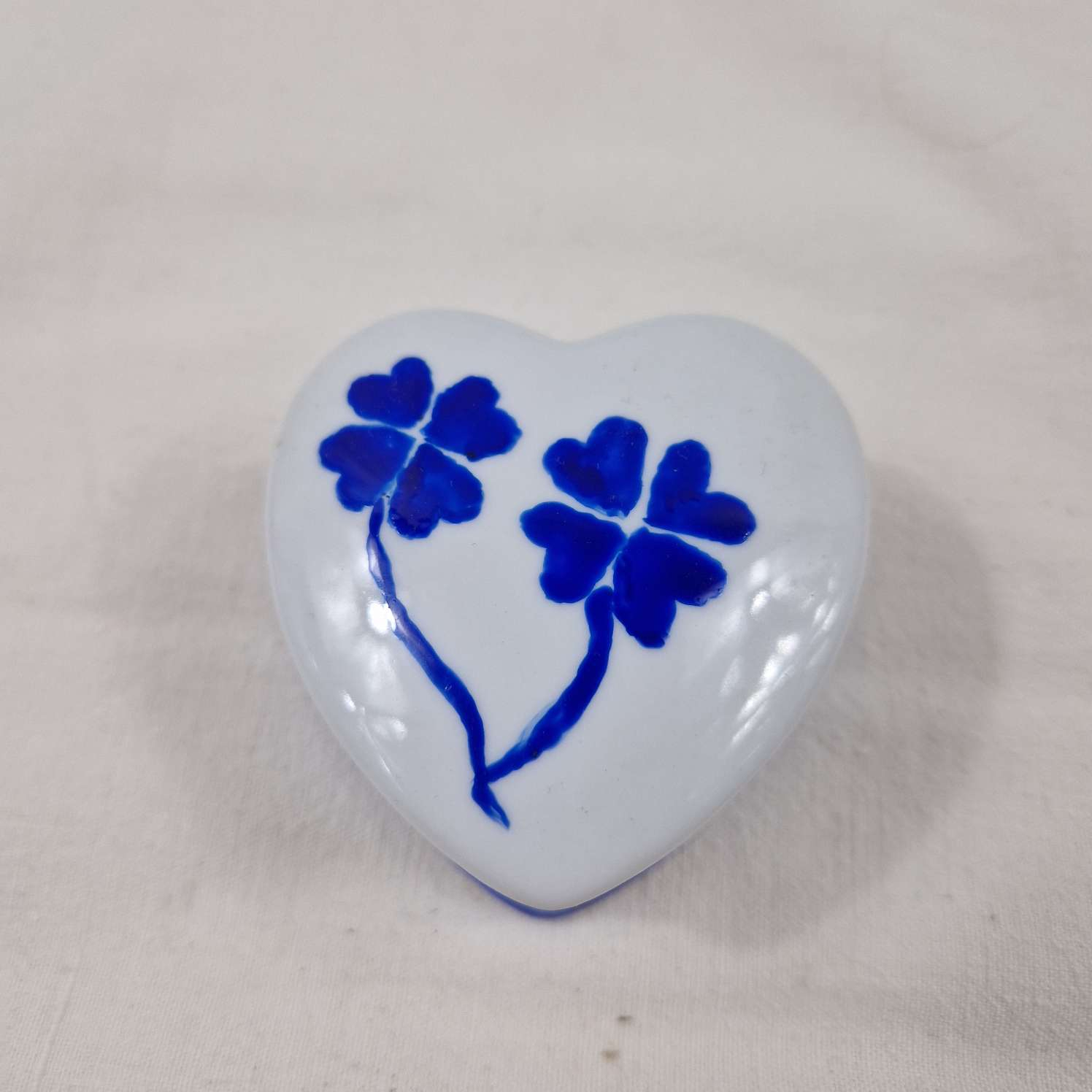 Lot de 5 boîtes en porcelaine - Photo 2