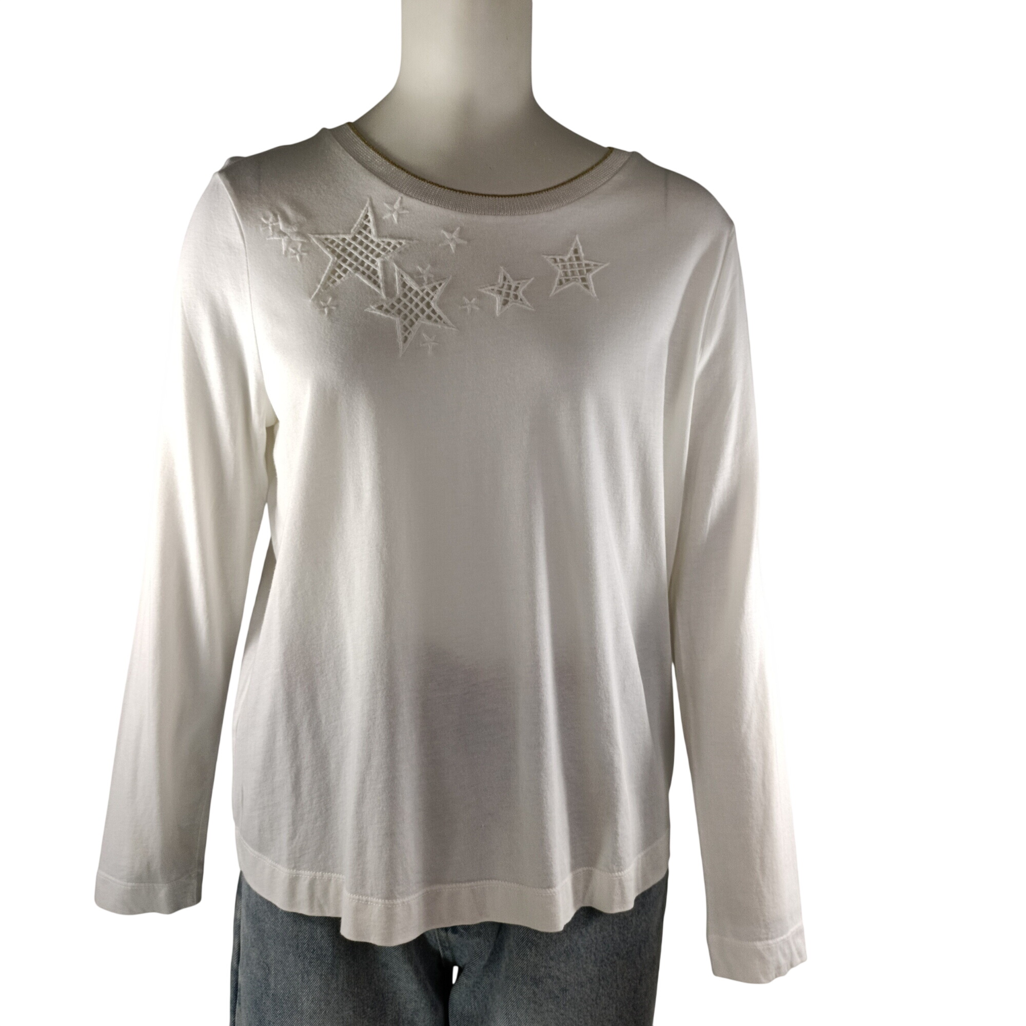 Acheter Tshirt manches longues - Gerard Darel Paris - S estimé (taille 1) - 22,40 € Tshirt manches longues - Gerard Darel Paris - S estimé (taille 1) - reconditionné disponible sur Label Emmaüs