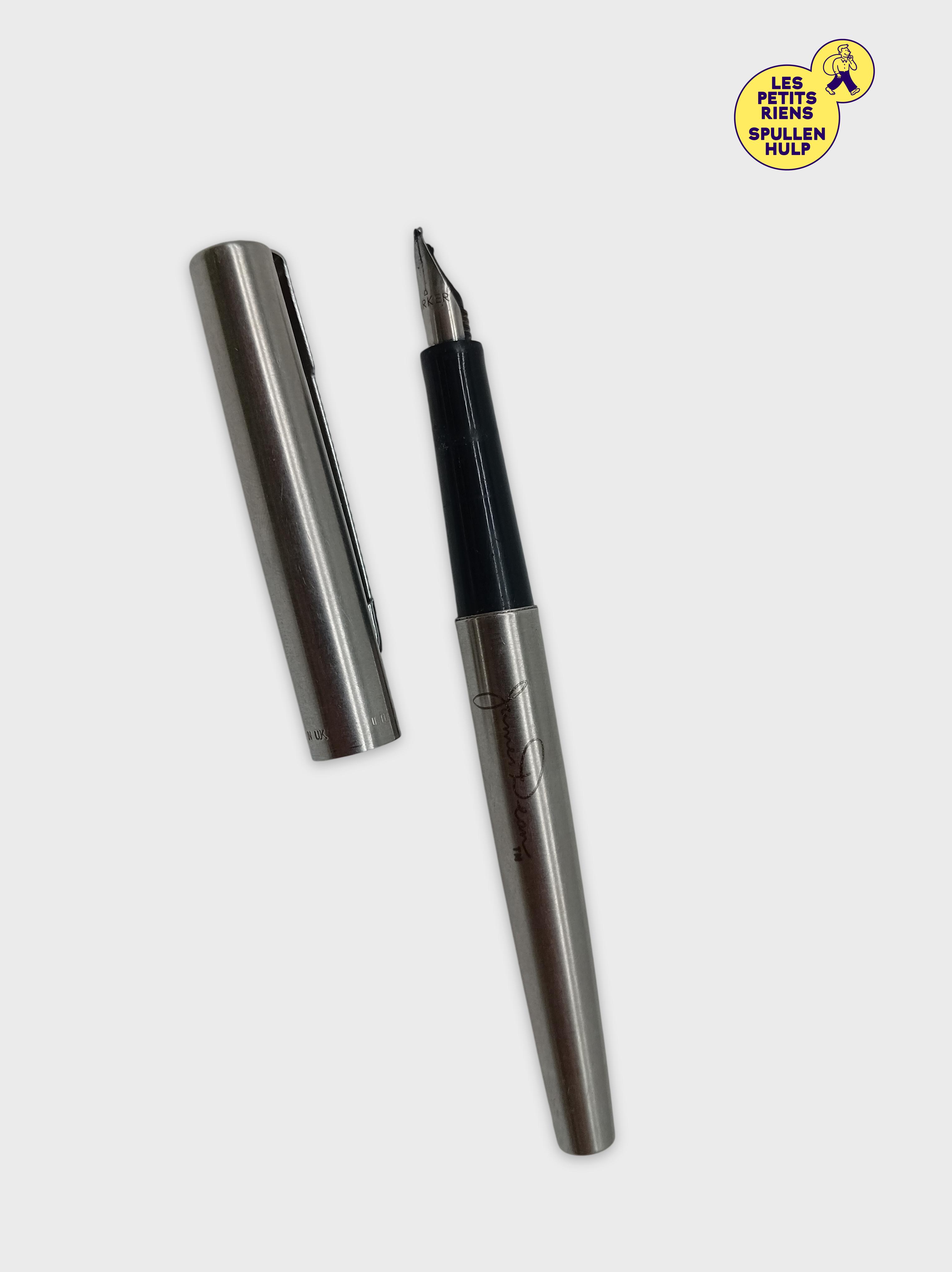 Stylo Plume Parker Métal Argenté Unique James Bond Edition O275 (O275) Bon état - Vue 2 - 