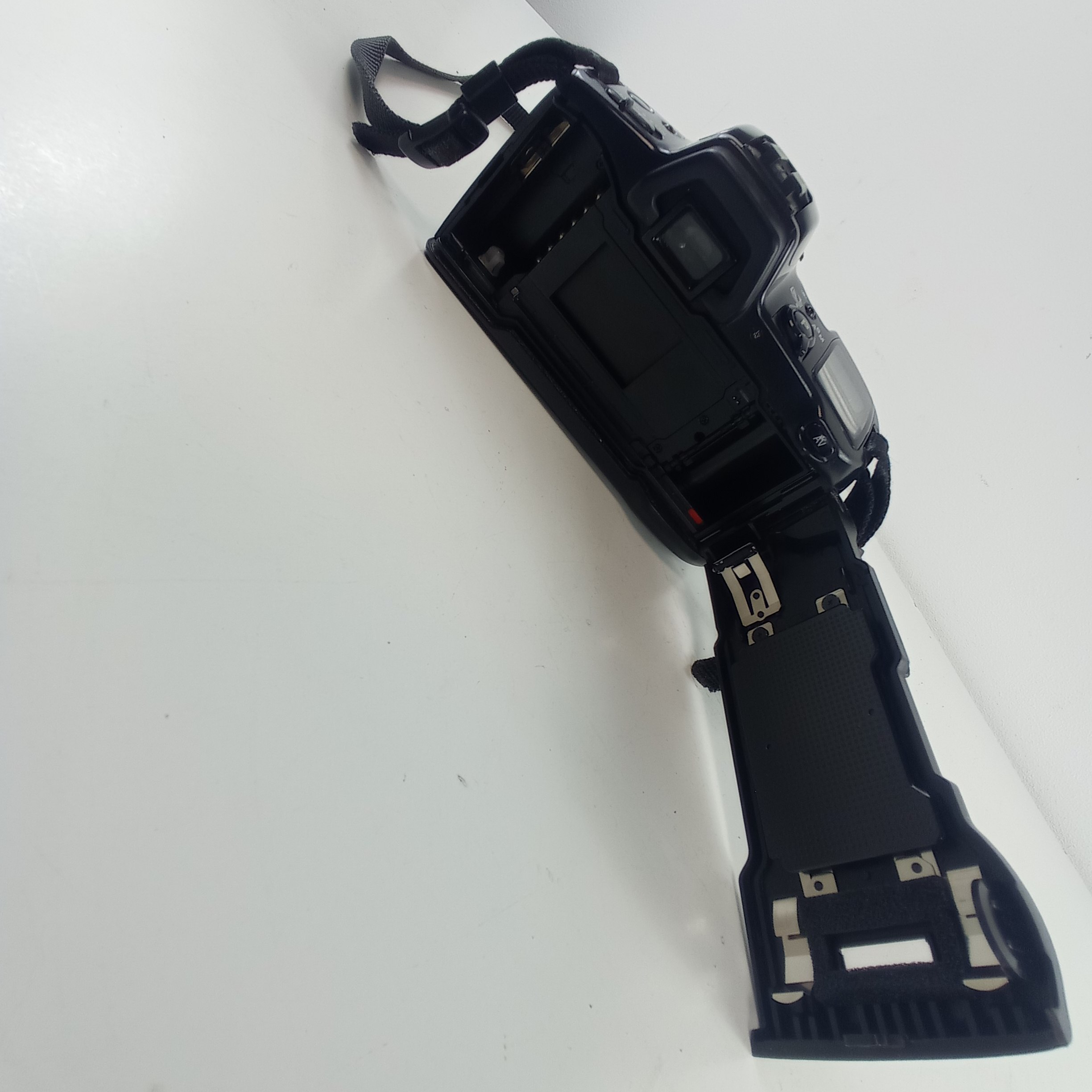 Appareil photo réflex Minolta Dynax 500si Très bon état - Vue 6 - 