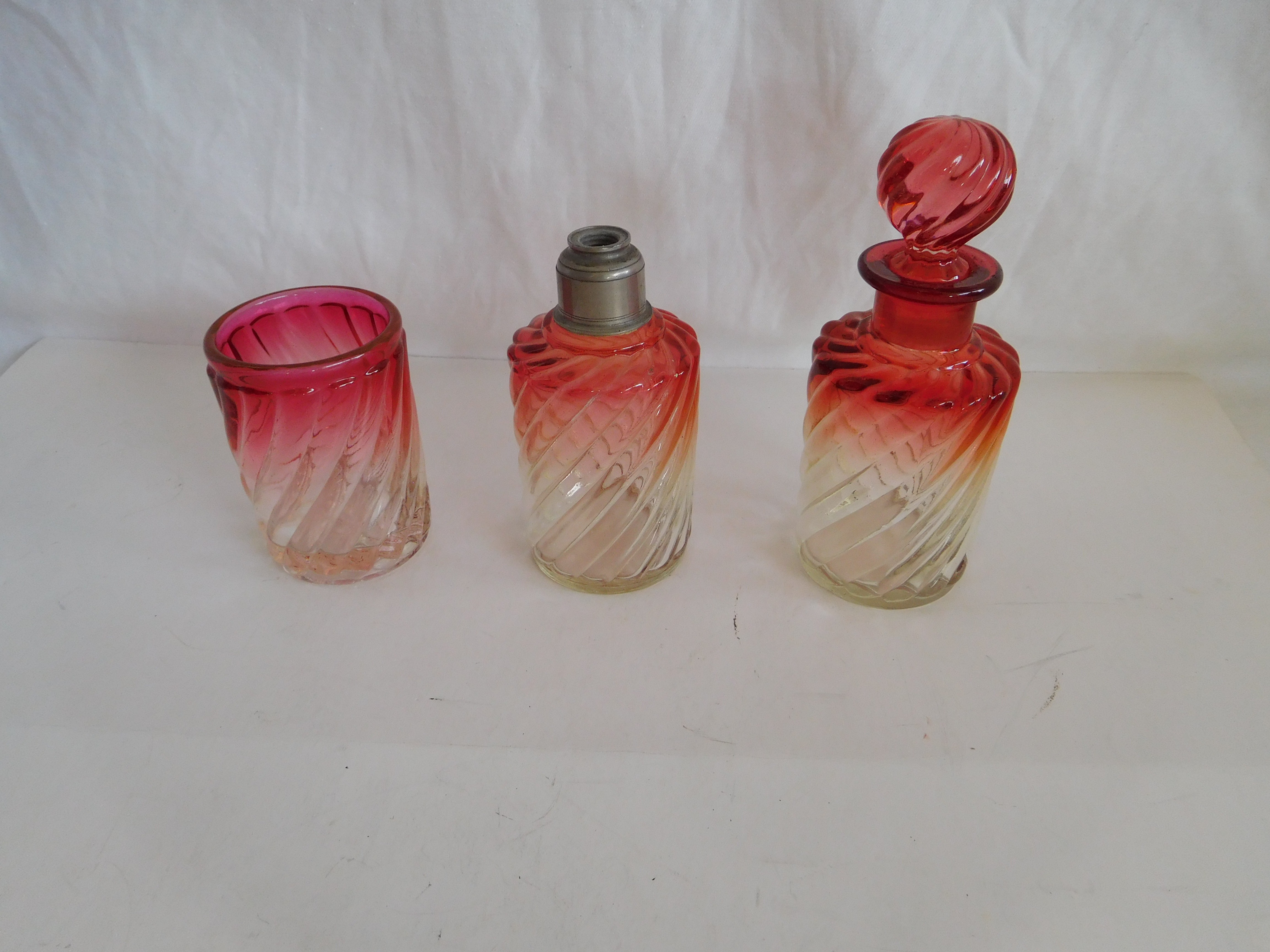 Garniture De Toilette BACCARAT Cristal Rose Ambré - 8 Pièces Rares°° - Photo 3