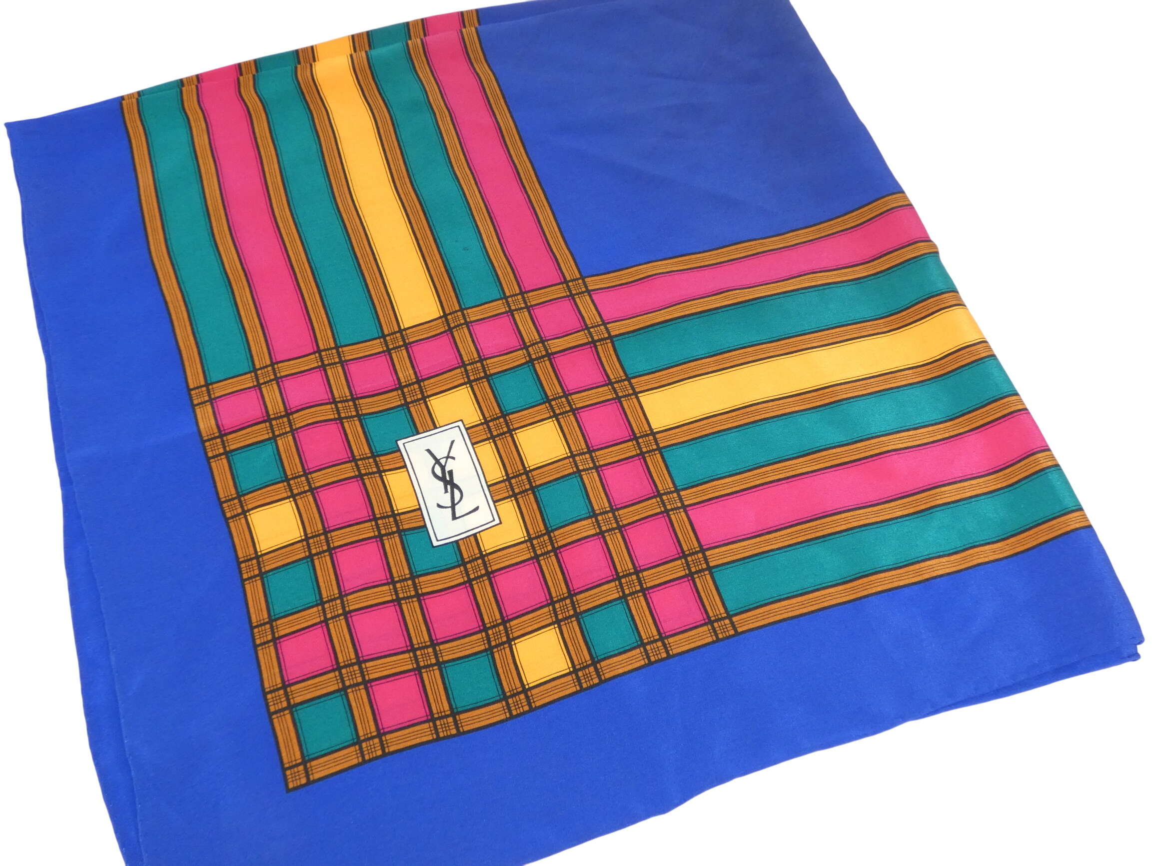 Foulard en 100 % soie de marque YVES SAINT LAURENT - Photo 0