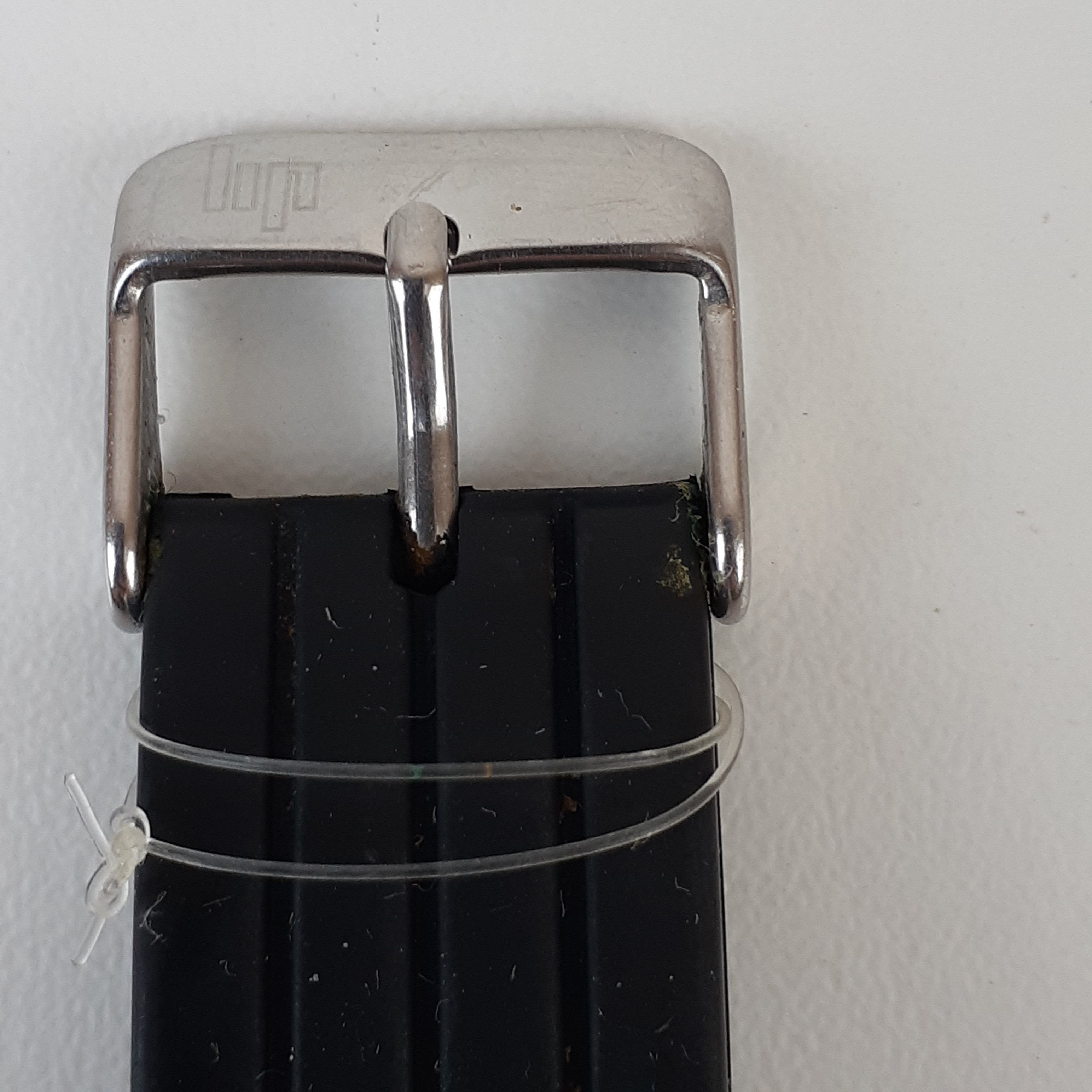 Montre homme - LIP Chronographe quartz - 3 ATM Bon état - Vue 4 - 