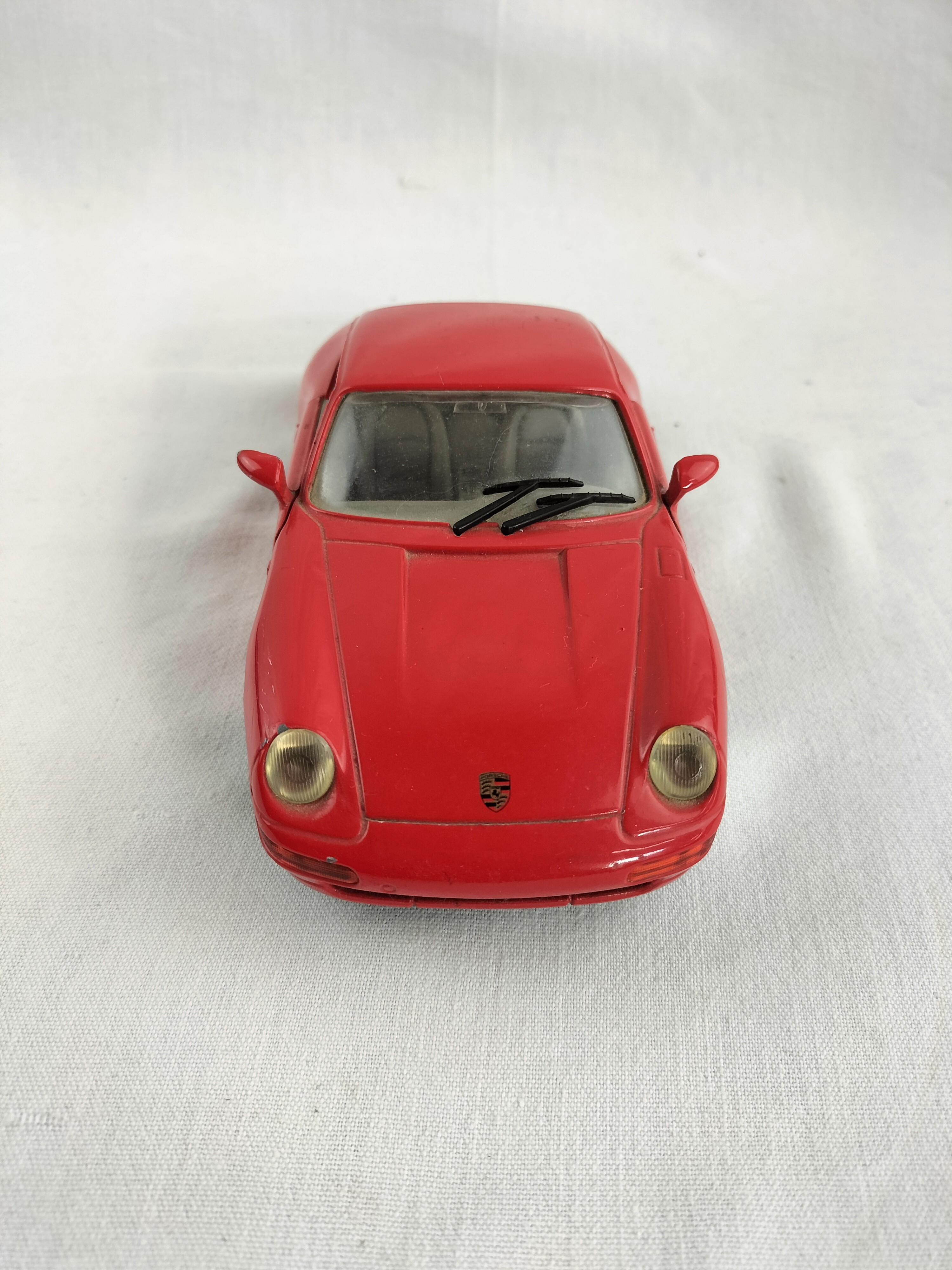 Voir photo 61 de Lot de 8 voitures miniatures de collection – Ferrari, Porsche, Mustang, Cadillac, Corvette Lot de 8 voitures miniatures de collection – Ferrari, Porsche, Mustang, Cadillac, Corvette Bon état - Vue 61 -