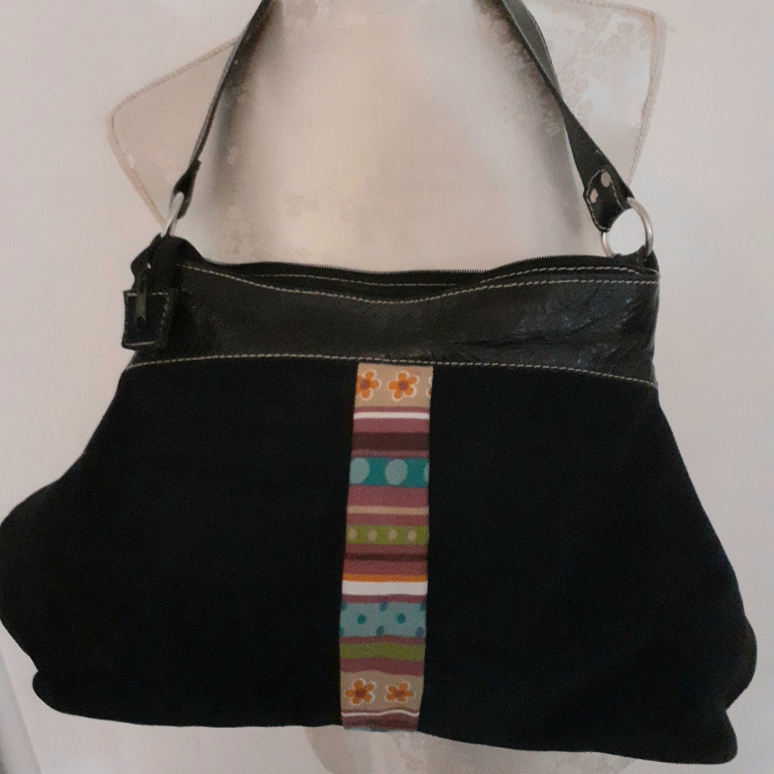 Tribu - Sac en daim noir  - Vue 3 - 