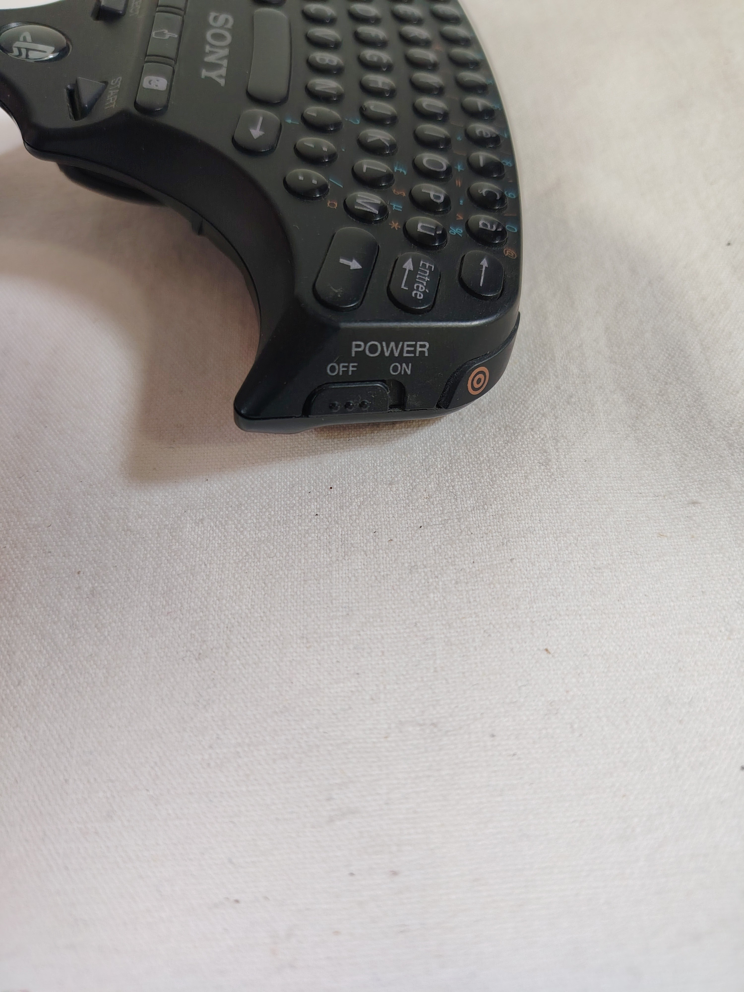 Clavier sans fil pour manette Sony PS3 ( AZERTY ) Très bon état - Vue 3 - 