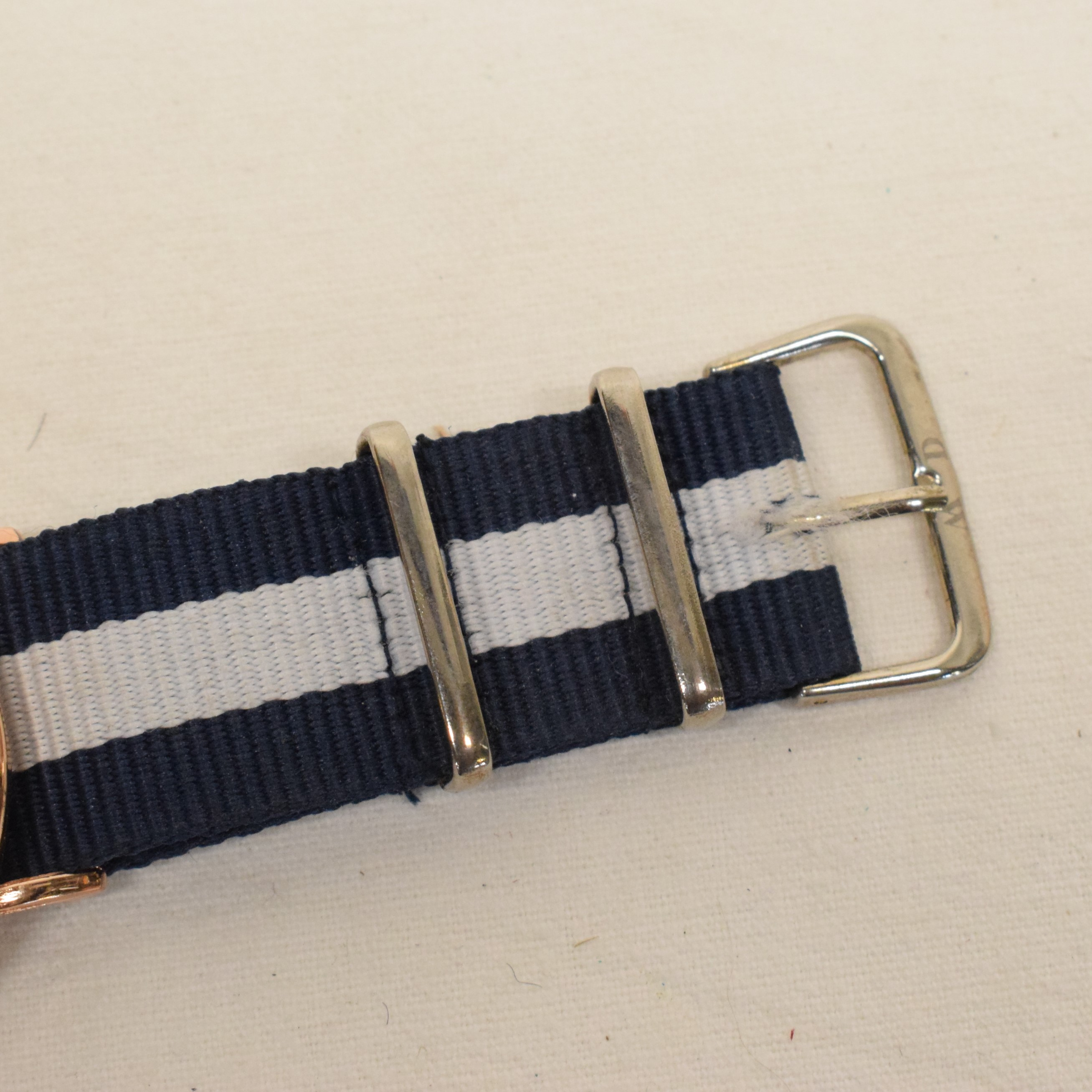 Montre mixte à quartz Daniel WELLINGTON - Photo 4