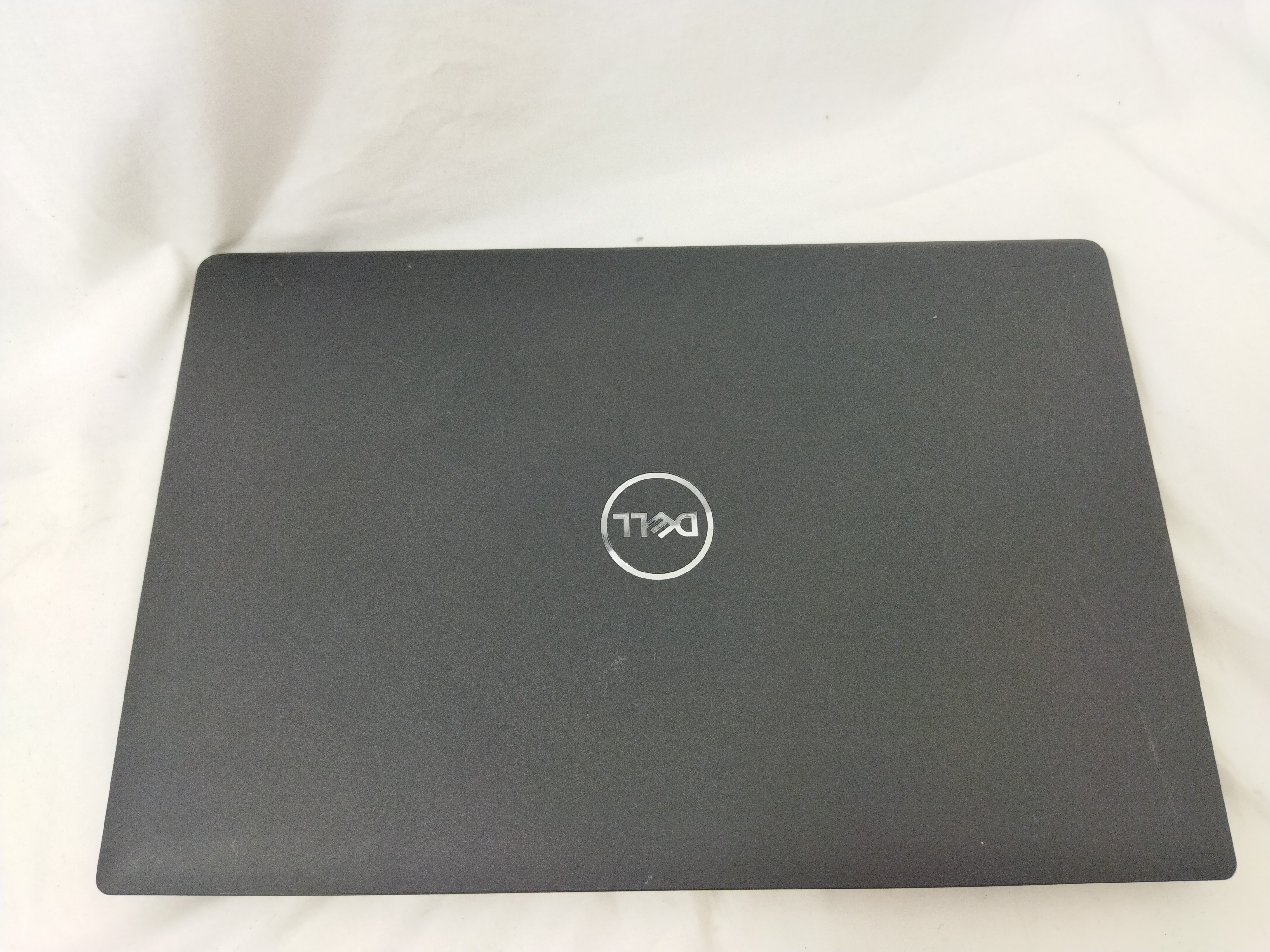 Voir photo 3 de Pc Portable DELL Latitude 3520 11e Génération reconditionné en très bon état Pc Portable DELL Latitude 3520 11e Génération reconditionné en très bon état Très bon état - Vue 3 -