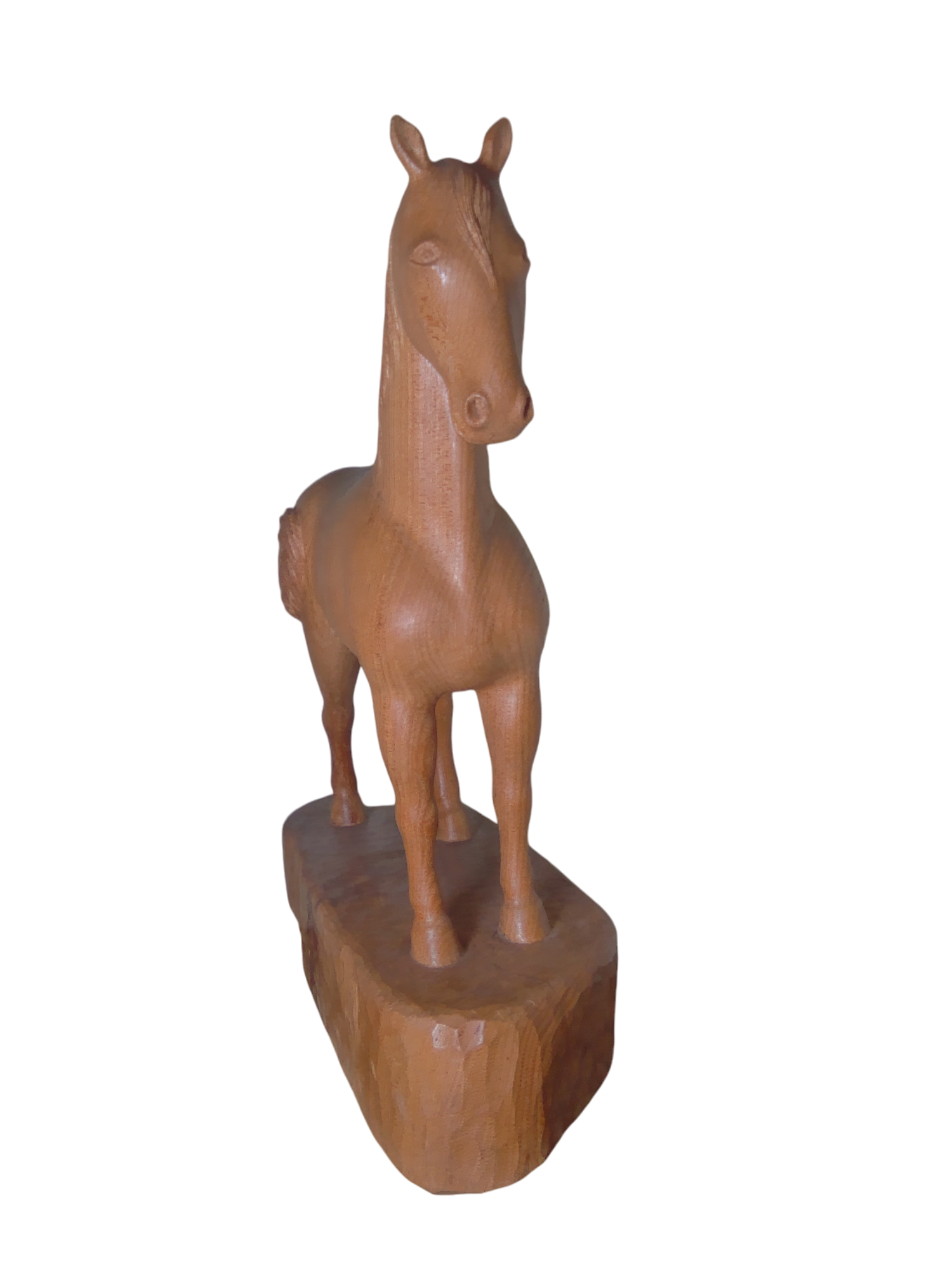 Figurine de cheval en bois sculpté  Bon état -  reconditionné disponible sur Label Emmaüs