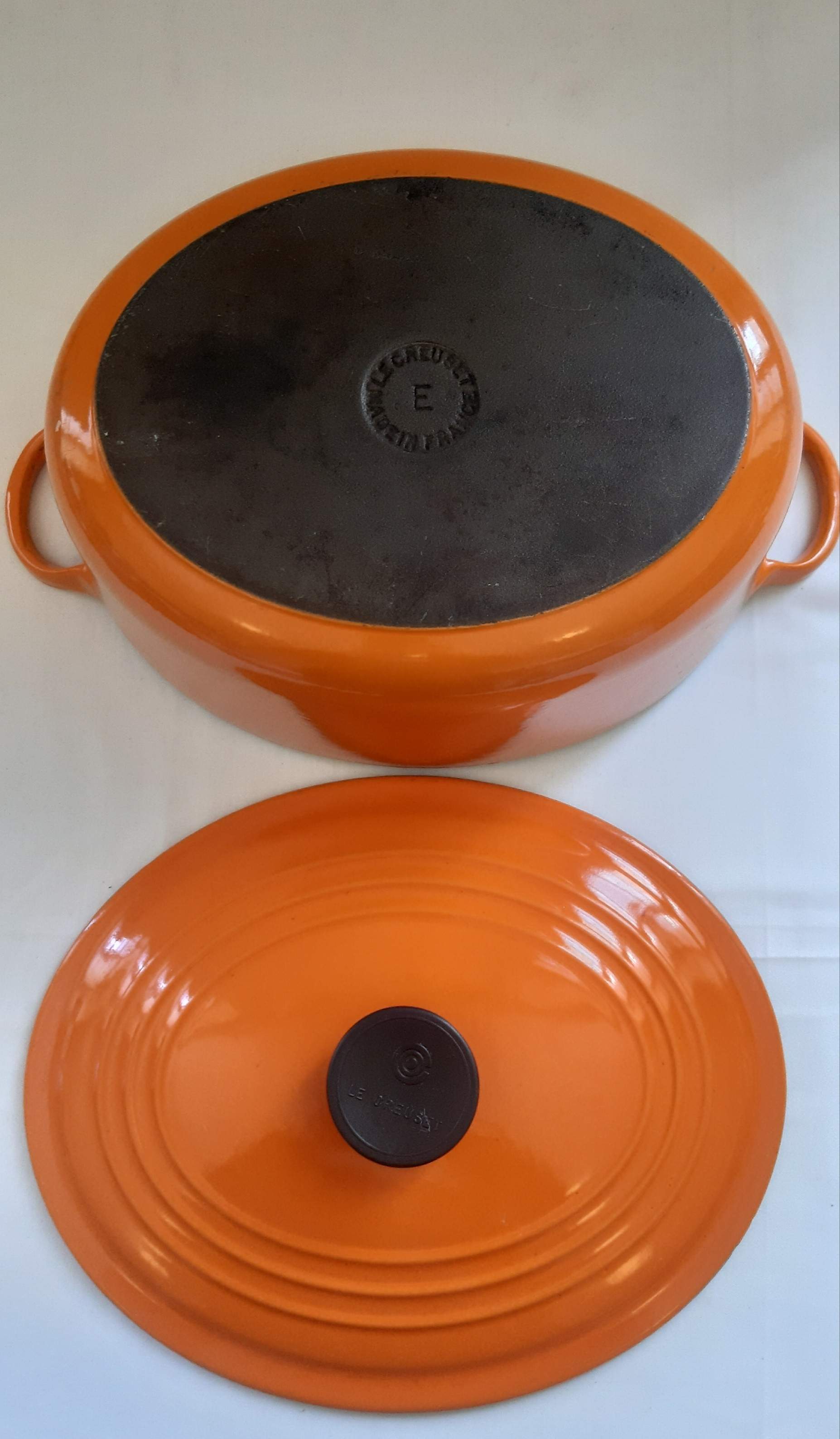 Cocotte Ovale Le Creuset Fonte émaillée Orange Volcanique - Modèle BC - Occasion