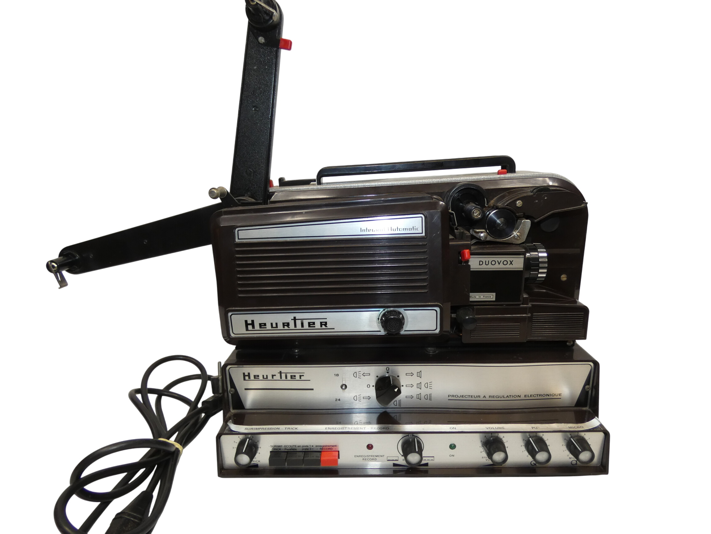 Projecteur vidéo pour film super 8 HEURTIER Duovox France Bon état -  reconditionné disponible sur Label Emmaüs