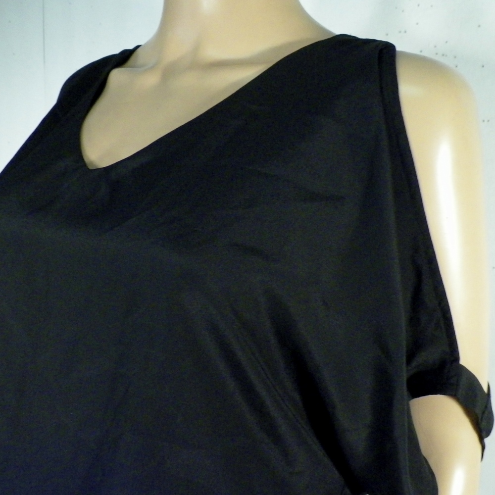 Robe Noire BCBGENERATION Taille S Comme neuf - Vue 4 - 