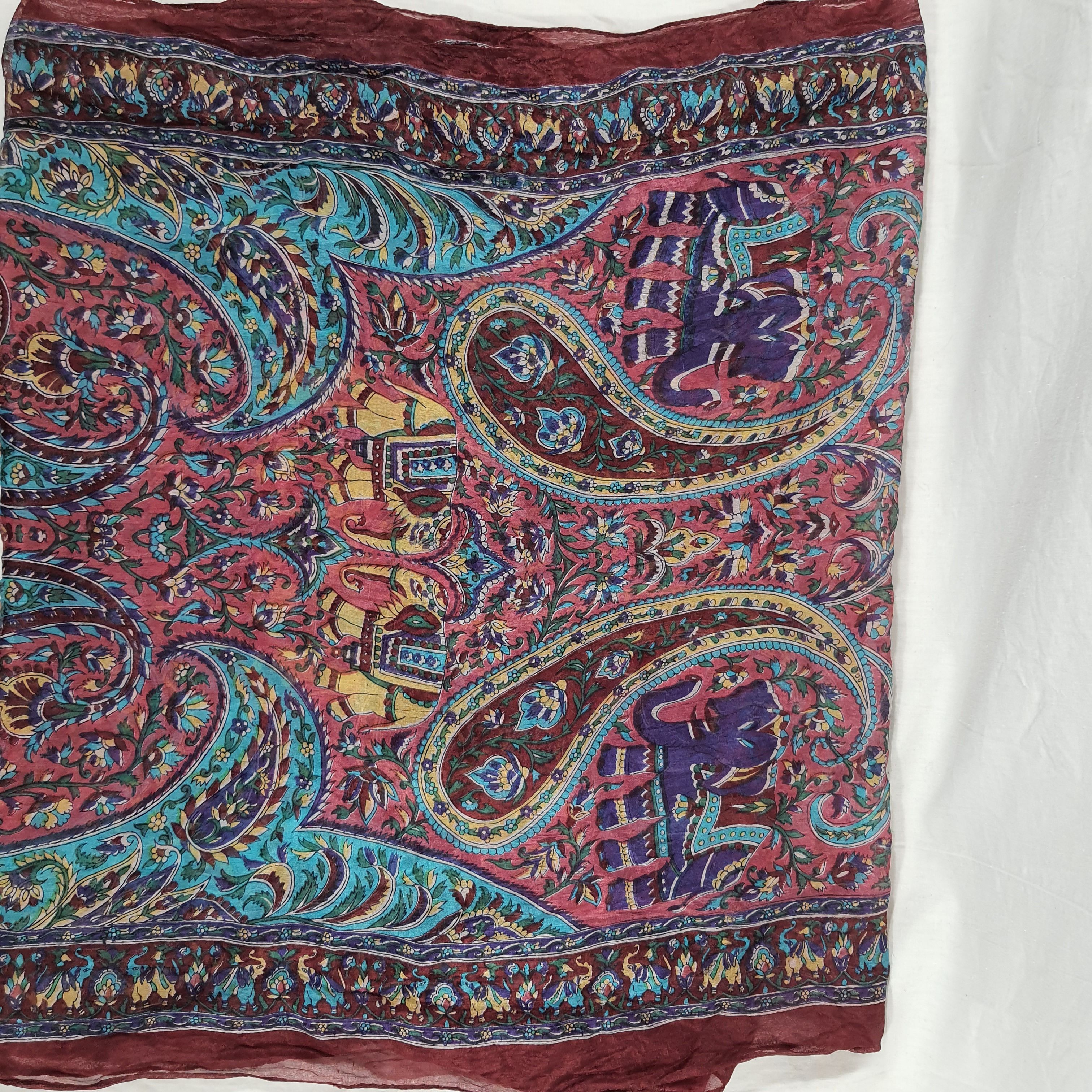 Foulard rectangulaire en soie - Photo 2