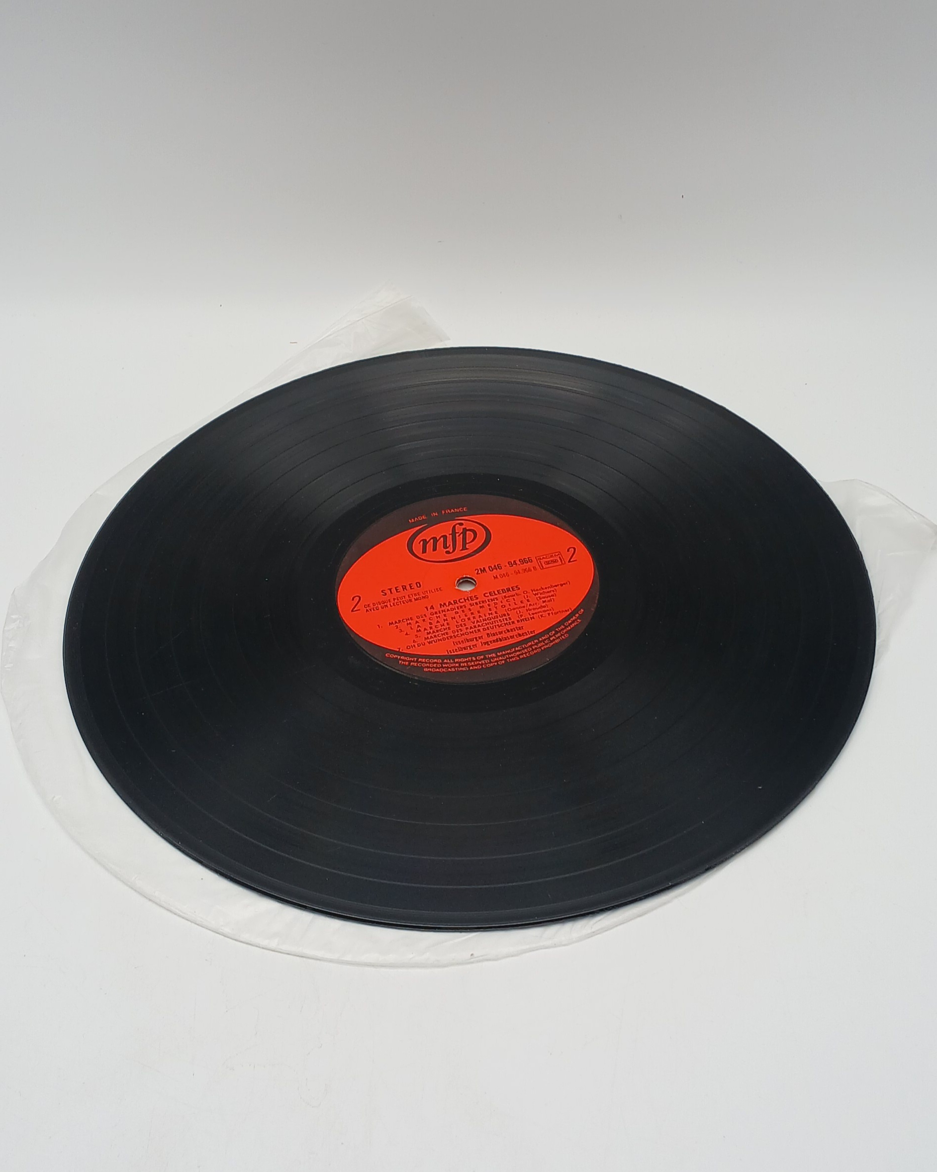 Lot de 2 Vinyles : Musiques Militaires & Fanfares  - Vue 4 - 