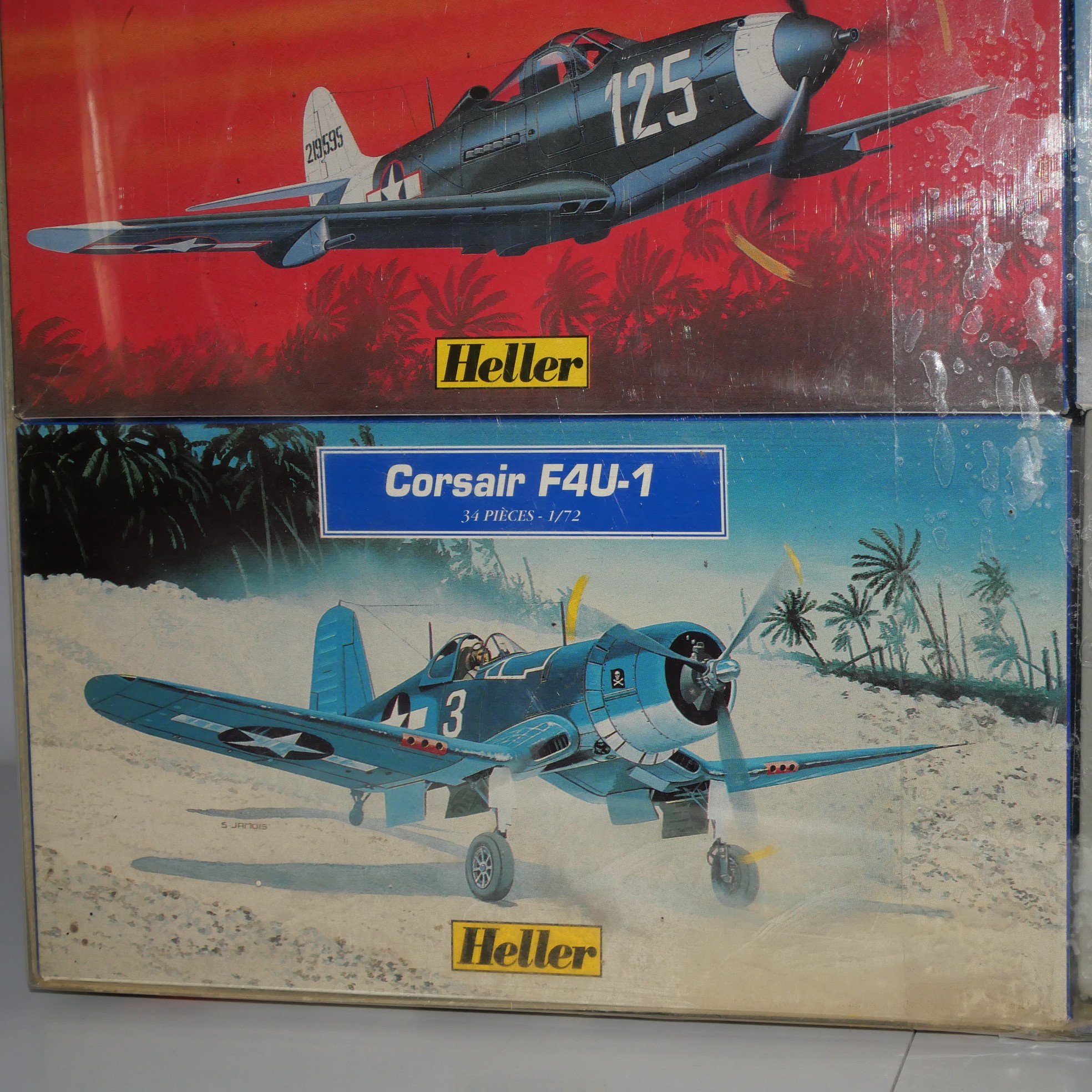 Voir photo 2 de Lot de 3 Maquettes d'avion HELLER Collection Kit Lot de 3 Maquettes d'avion HELLER Collection Kit - Vue 2 -