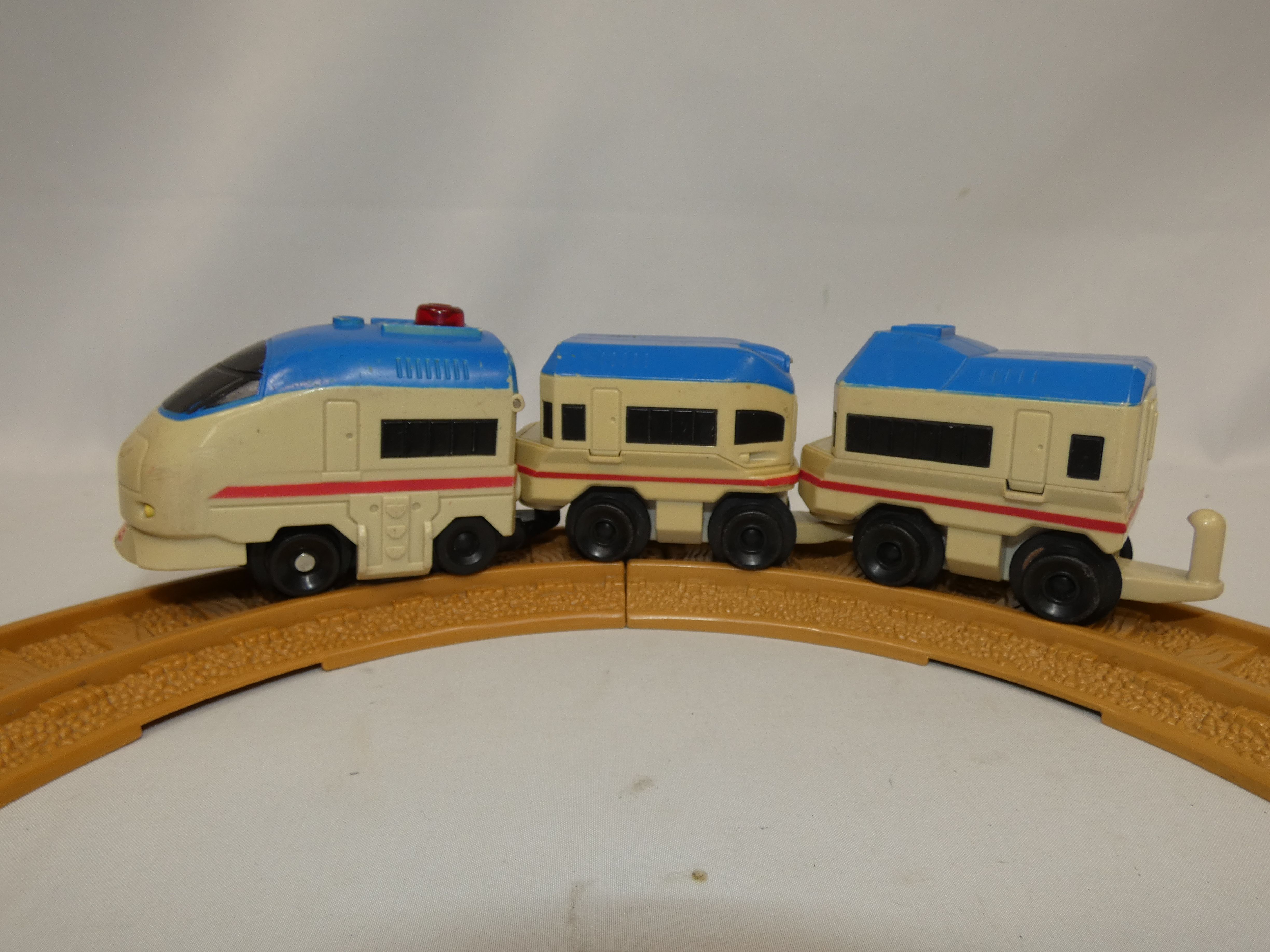 Circuit Geotrax train de chez FISHER PRICE (pour pièces) Bon état - Vue 7 - 