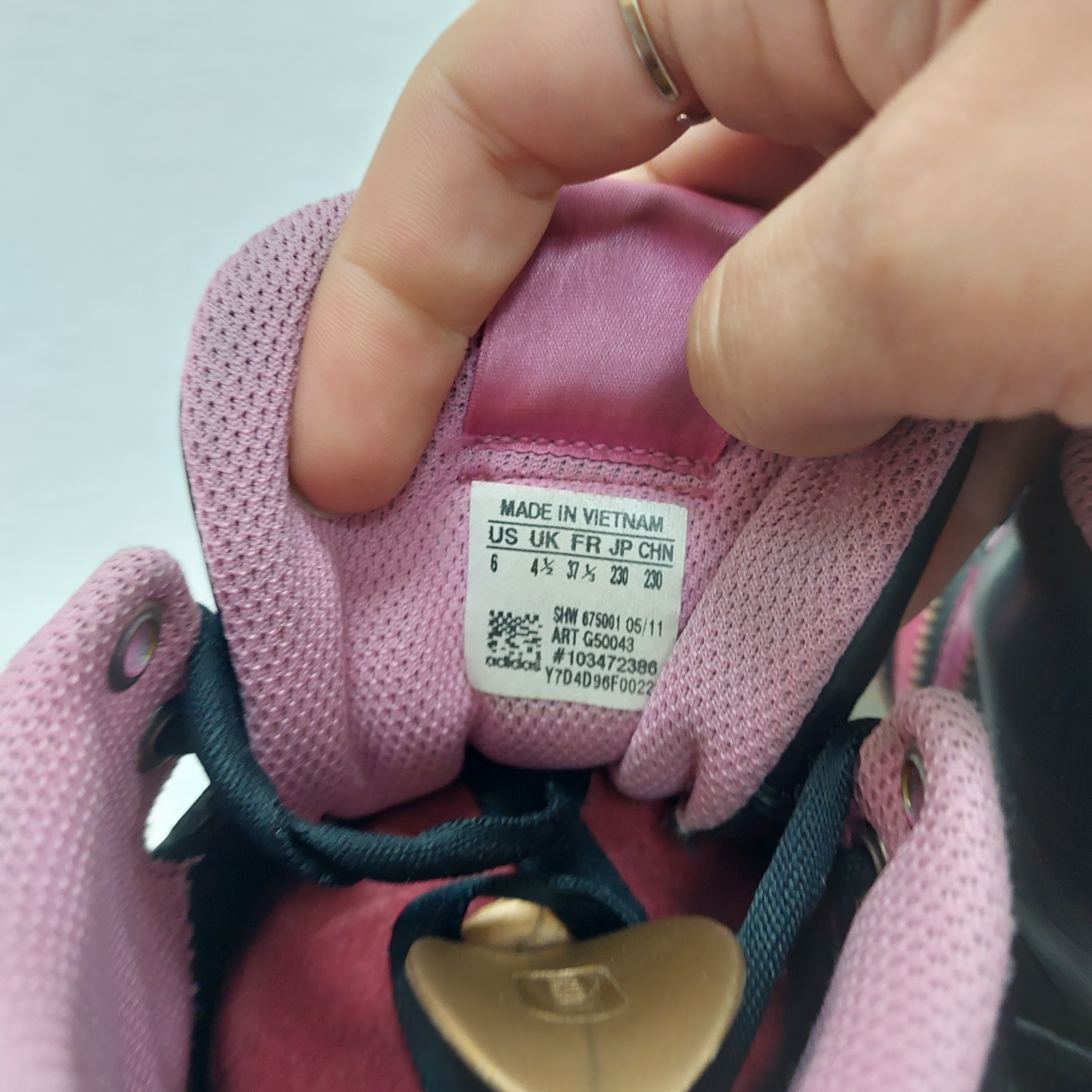 Sneakers - Adidas midiru montantes- noir - rose - taille 37½ Bon état - Vue 5 - 