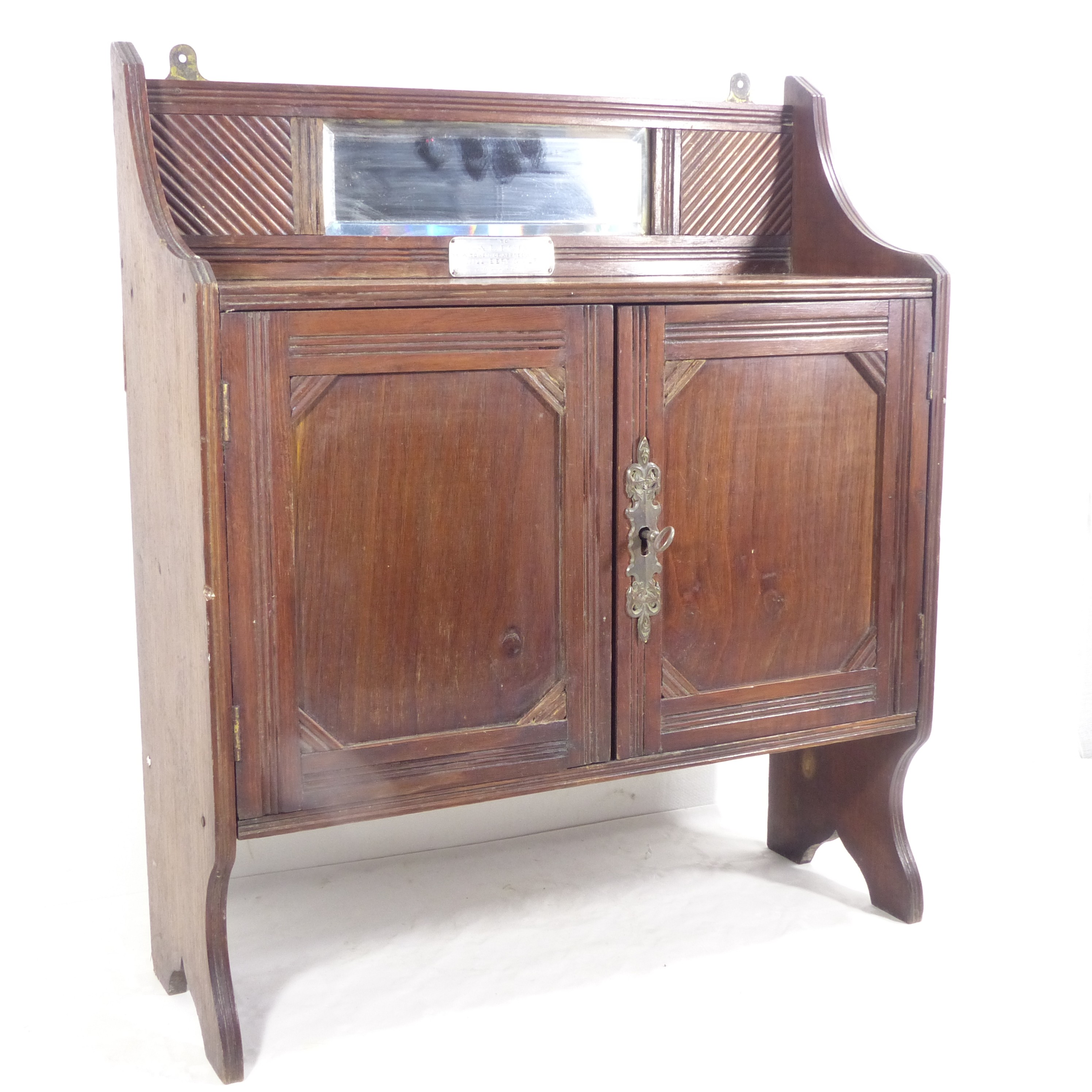 Jeu en bois / Petite armoire de poupée vintage - Signé Will BERT & ALF - Photo 9