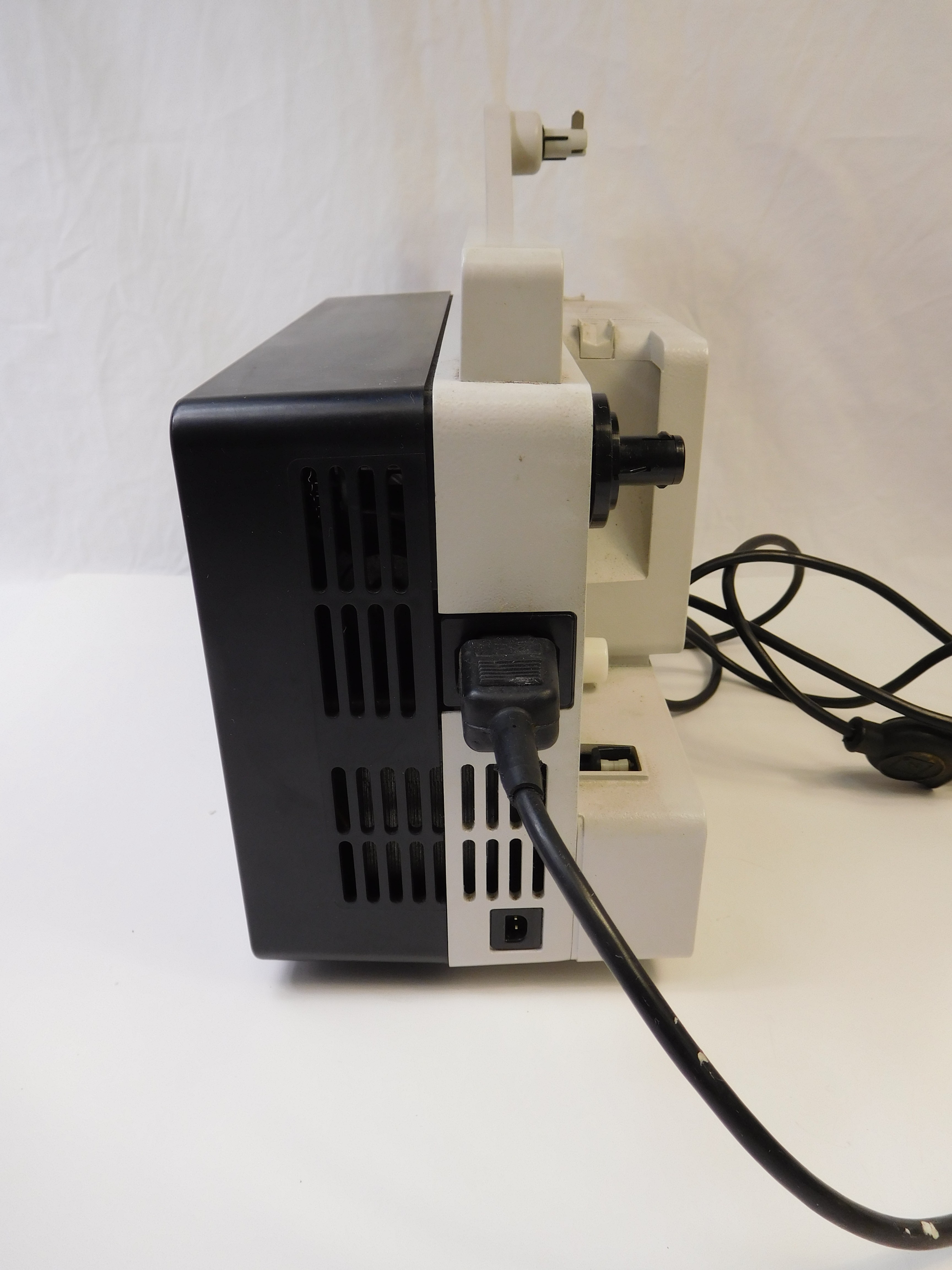Projecteur Film Eumig Mark 610 D°° - Photo 4