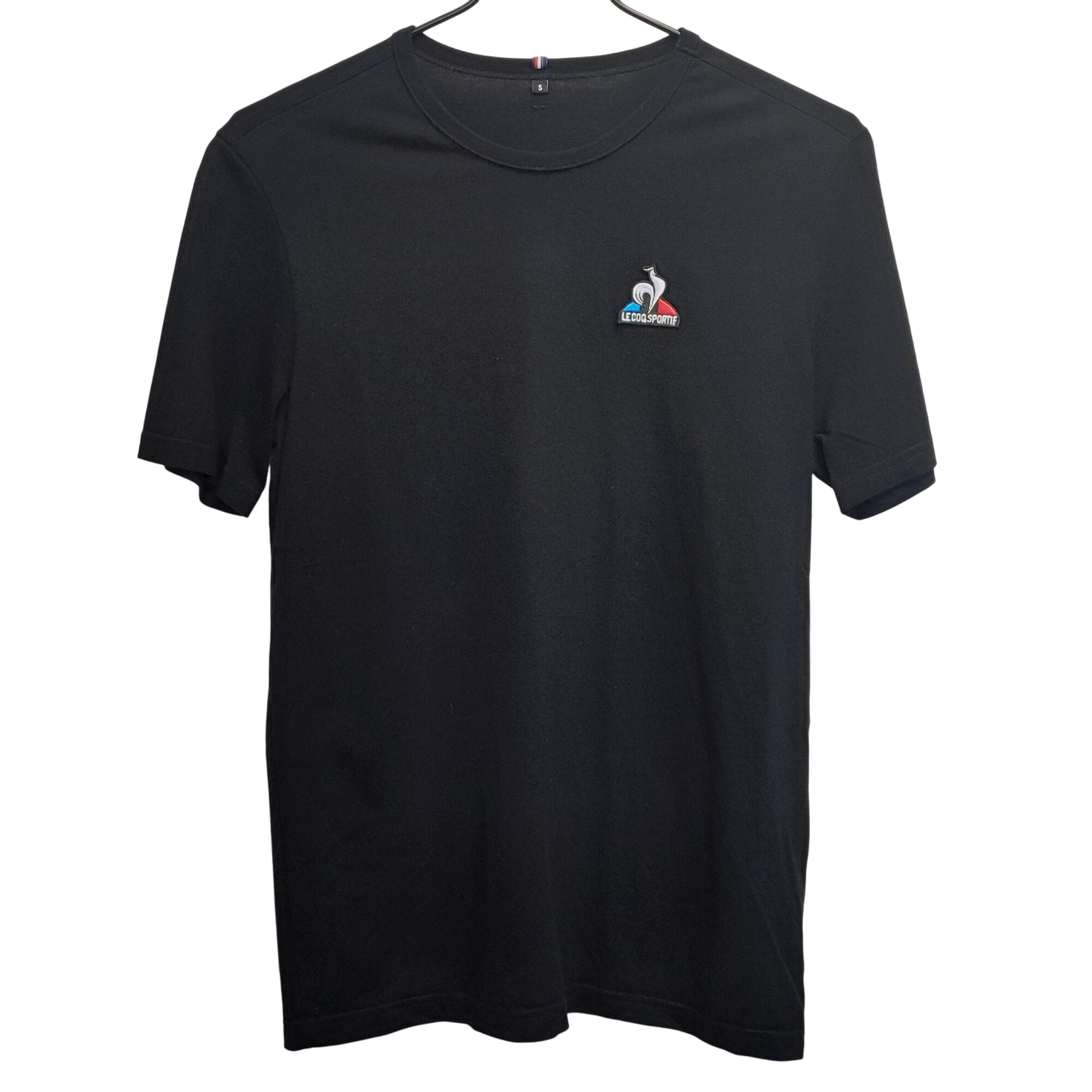 Acheter LE COQ SPORTIF - T-shirt noir - S - Homme Très bon état - 12,00 € LE COQ SPORTIF - T-shirt noir - S - Homme Très bon état - reconditionné disponible sur Label Emmaüs