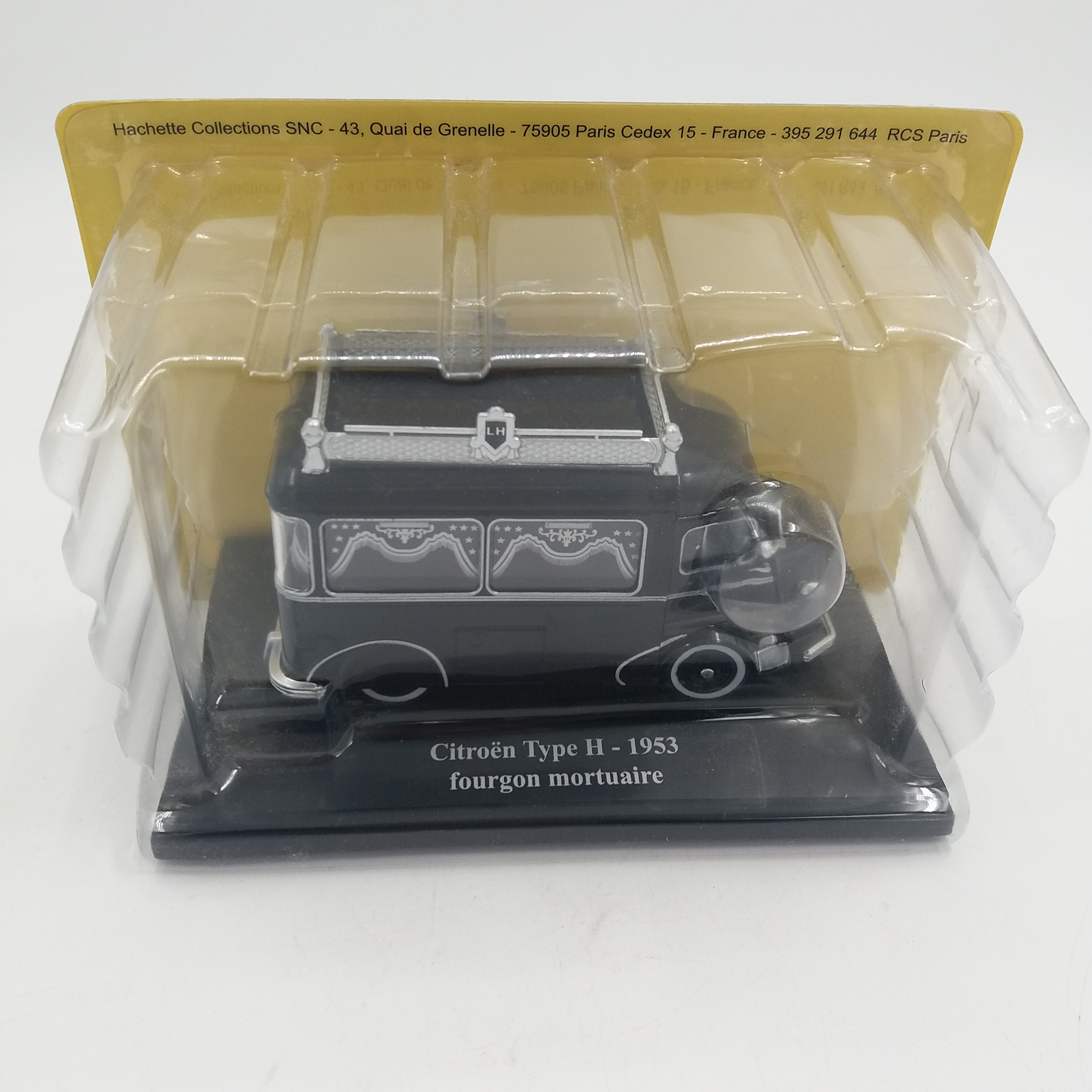 Voir photo 2 de Voiture miniature. CITROËN TYPE H de 1953. Fourgon mortuaire noir. Métal. ELIGOR estampillé dessous. 1/43. Voiture miniature. CITROËN TYPE H de 1953. Fourgon mortuaire noir. Métal. ELIGOR estampillé dessous. 1/43. Très bon état - Vue 2 -