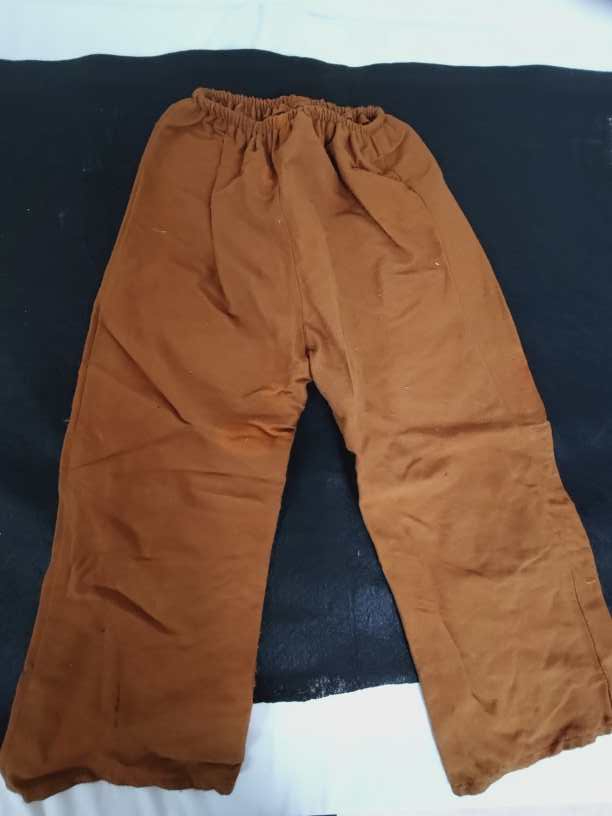 Voir photo 10 de Déguisement Trappeur (5/7 ans), Anselme, bal Masqué, complet, vintage, made in France. Déguisement Trappeur (5/7 ans), Anselme, bal Masqué, complet, vintage, made in France. - Vue 10 -