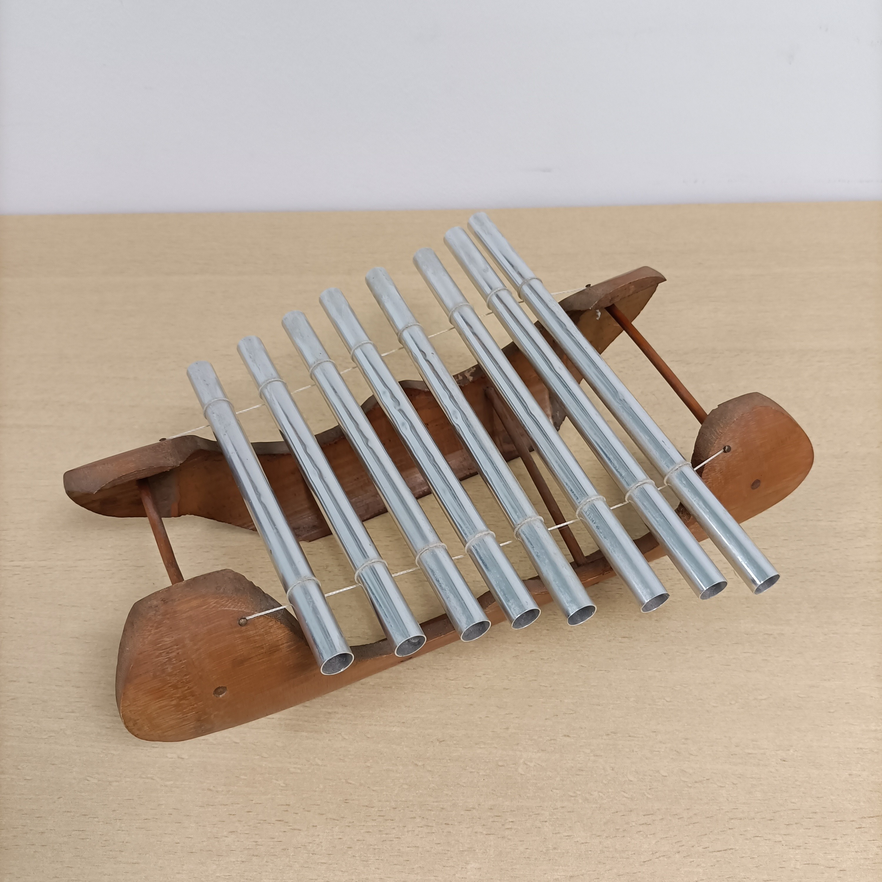 Kalimba sanza artisanale en bois massif instrument de musique ethnique déco vintage Très bon état - Vue 9 - 