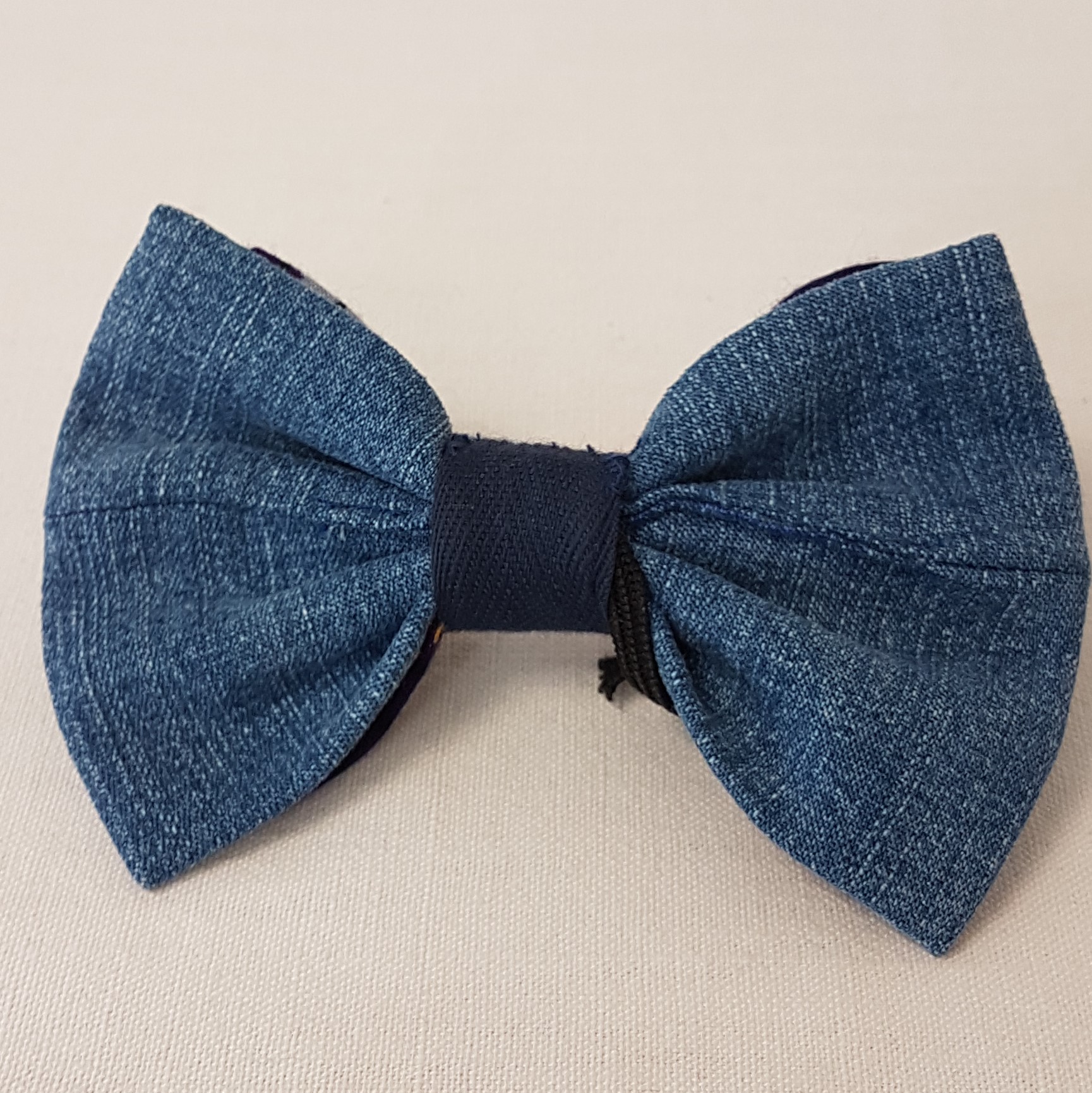 Cadeau unique Monsieur écoresponsable: Nœud papillon en jean & tissu à motifs - 3 positions ok Comme neuf - Vue 2 - 