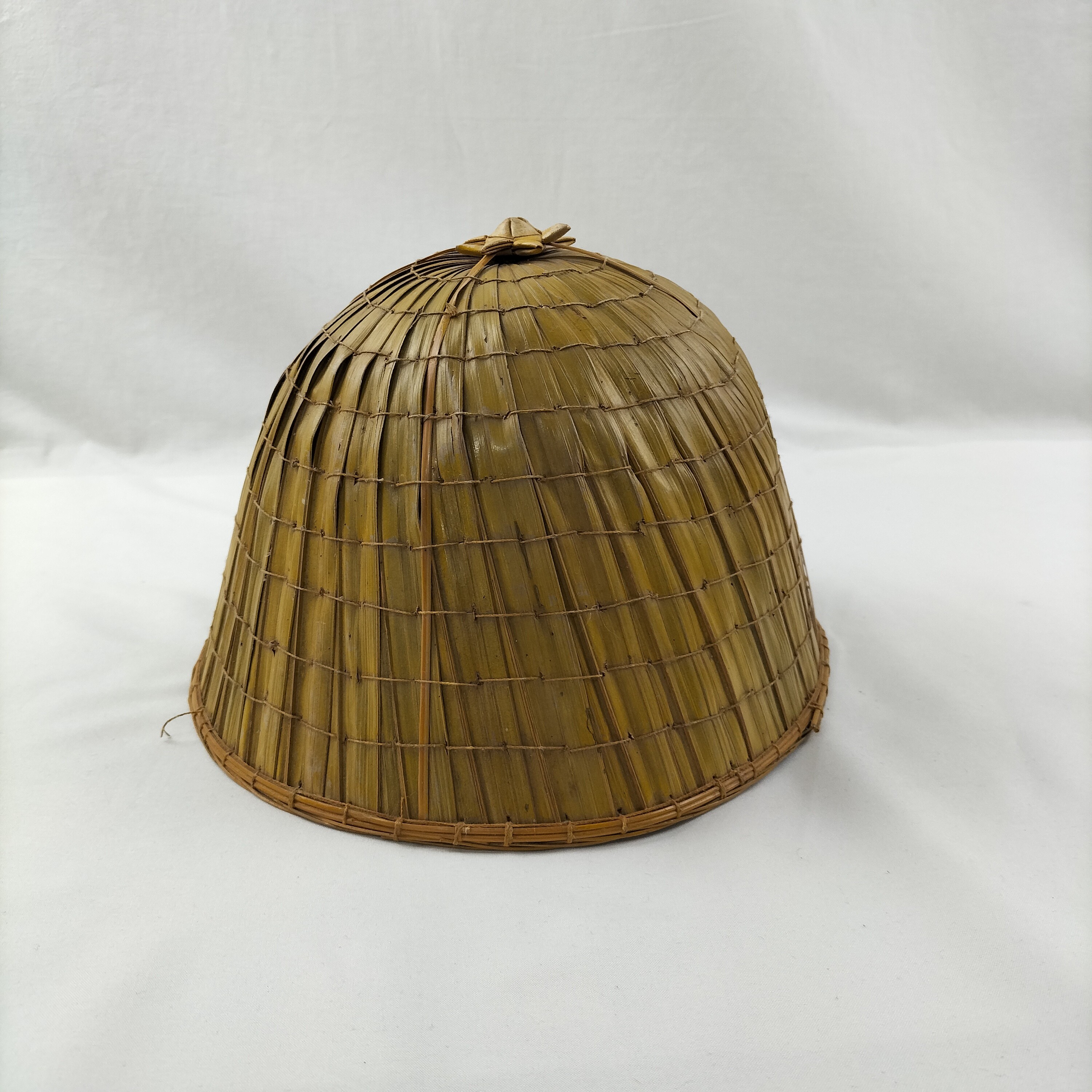 Chapeau vintage de bambou tressé - Photo 2