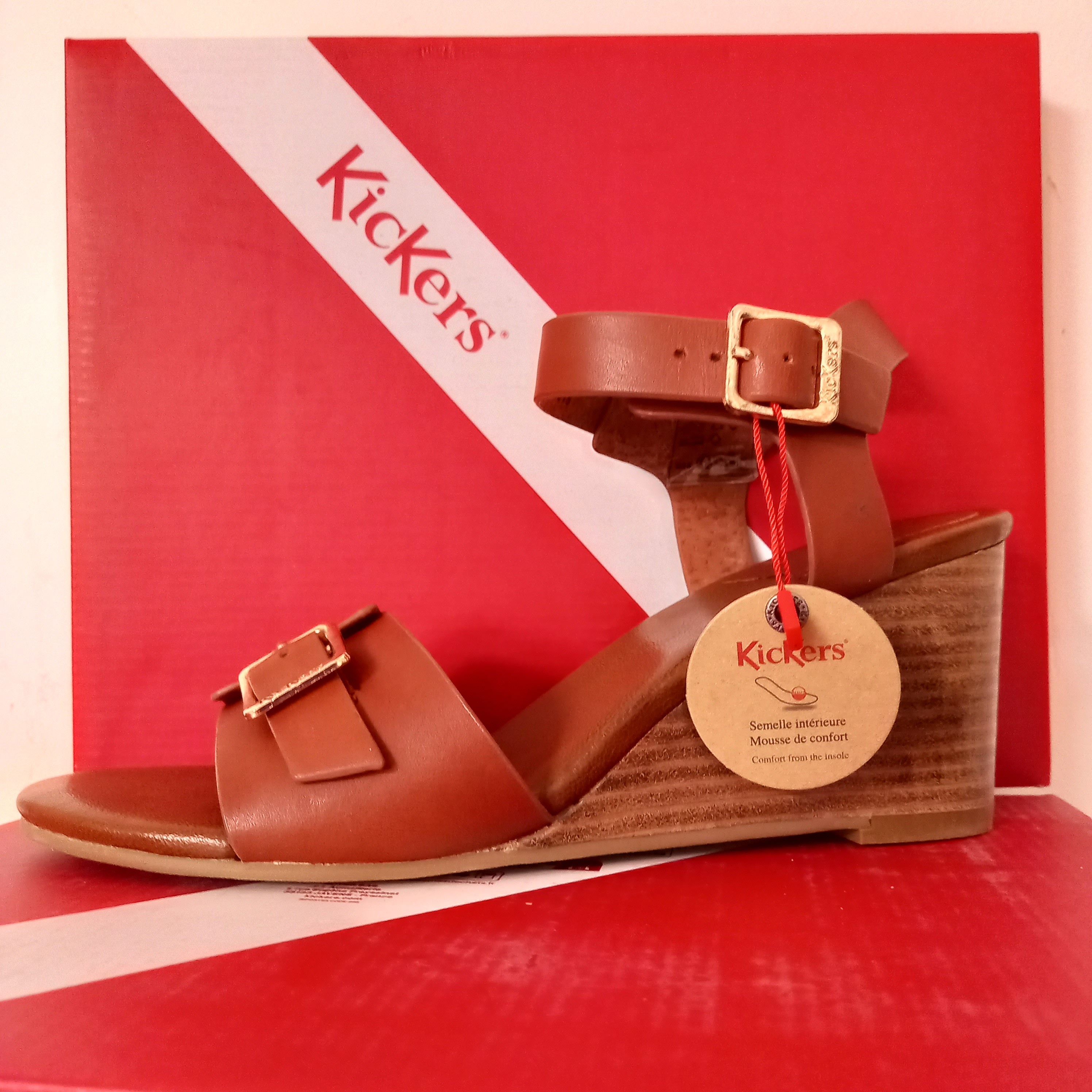 Sandale à semelles compensé Kickers pointure 36 - Photo 2