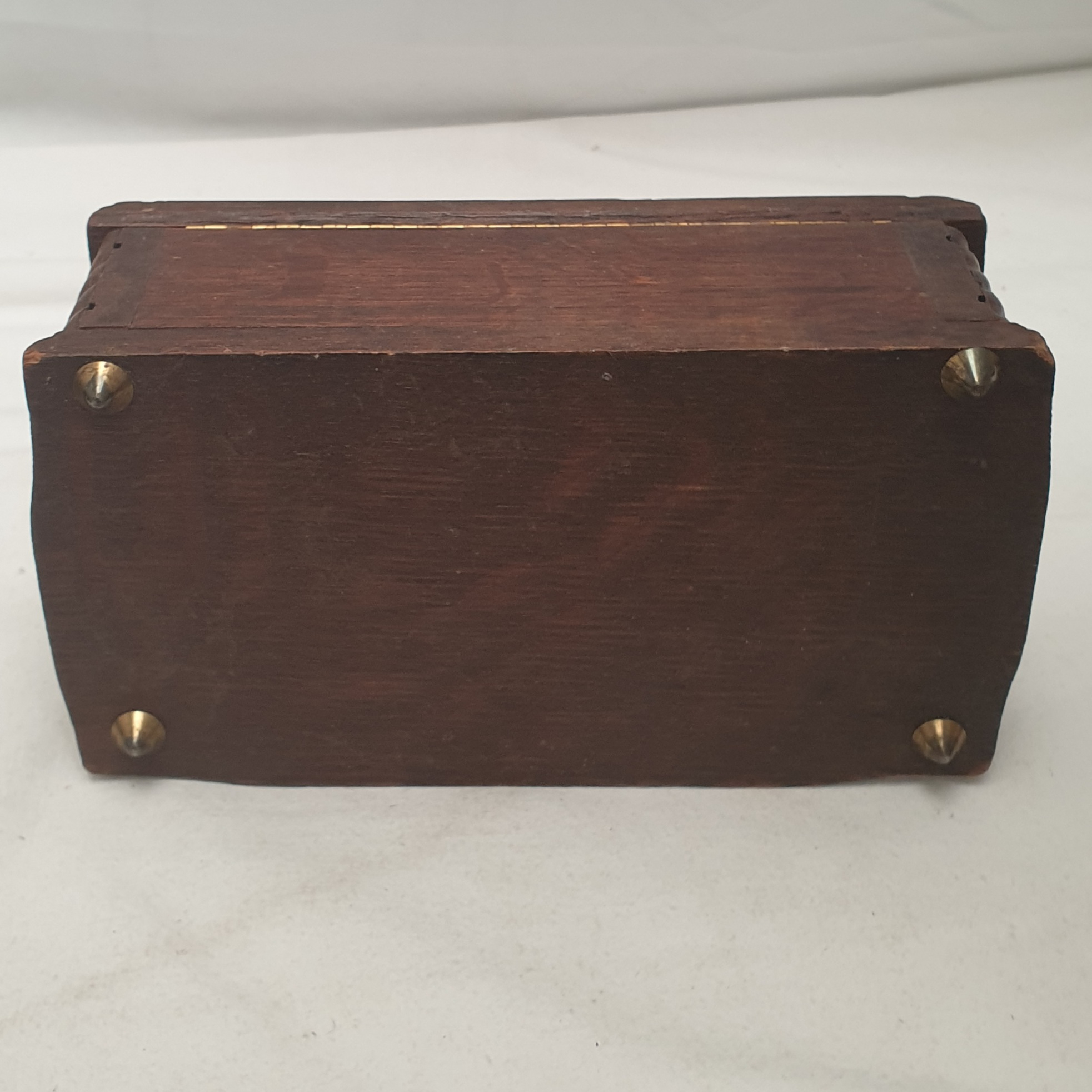boite en bois taillé vintage  - Photo 4