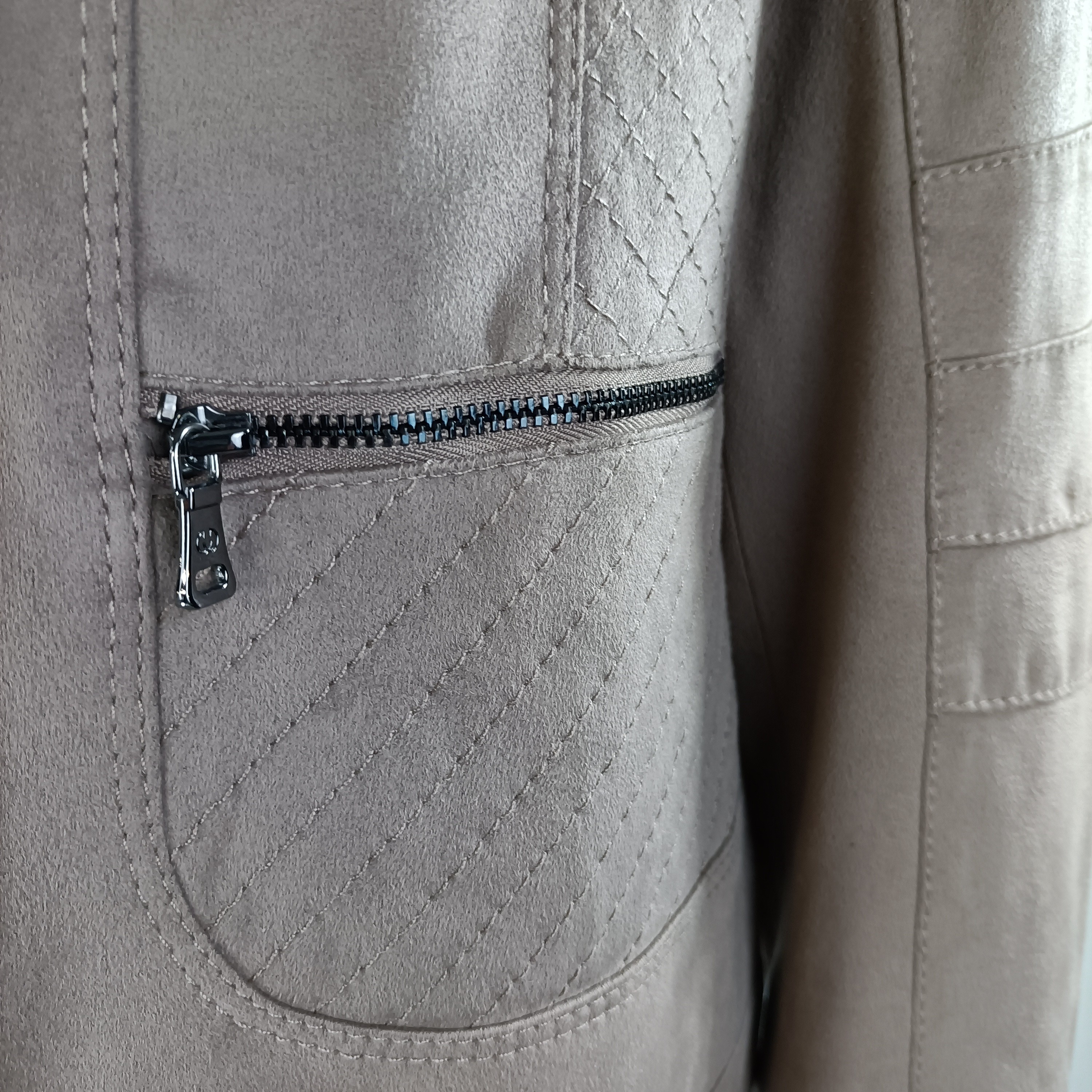 Veste aspect velours - Gerry Weber - Taille 44 - Photo 6
