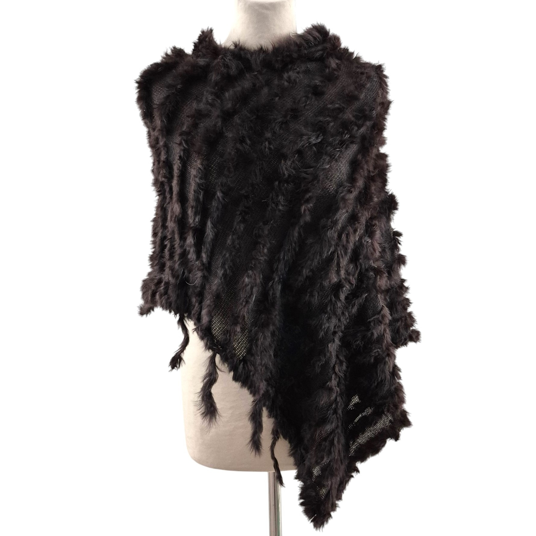 Poncho neuf en fourrure de lapin - TU Comme neuf - Vue 6 - 