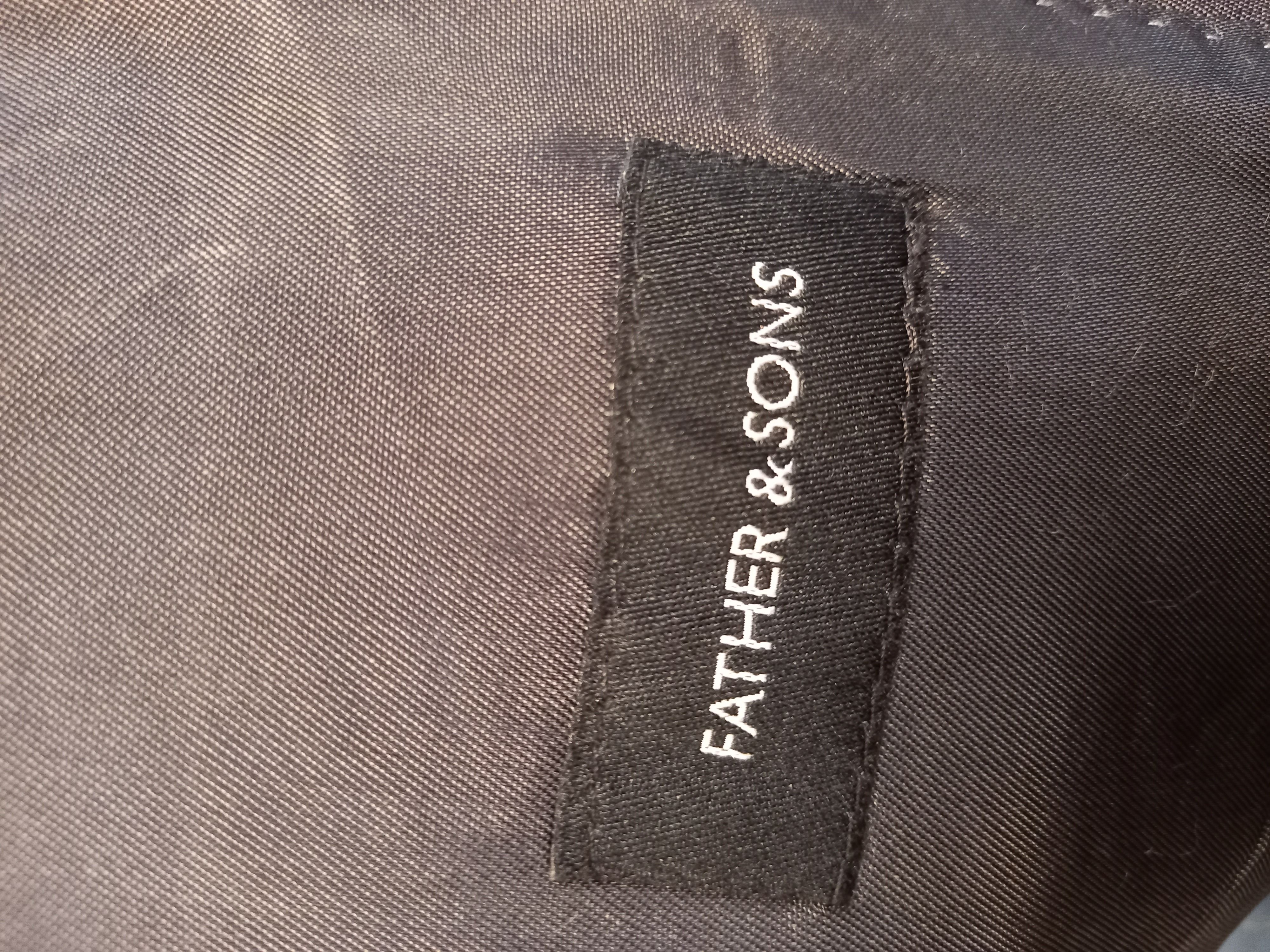 Voir photo 3 de Veste de costume homme "Father and Son" Veste de costume homme "Father and Son" - Vue 3 -